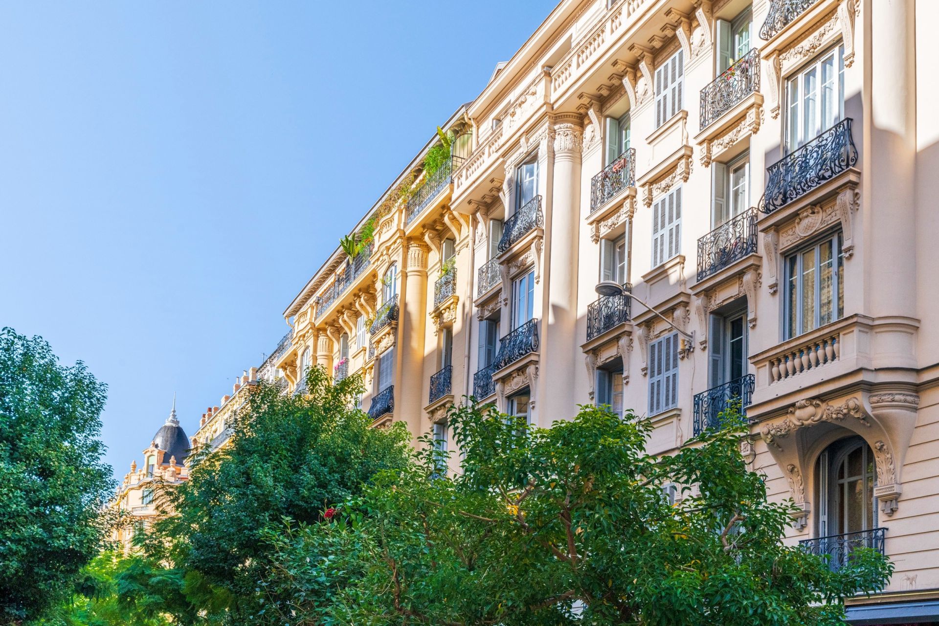 apartment 4 Rooms for sale on NICE (06000)