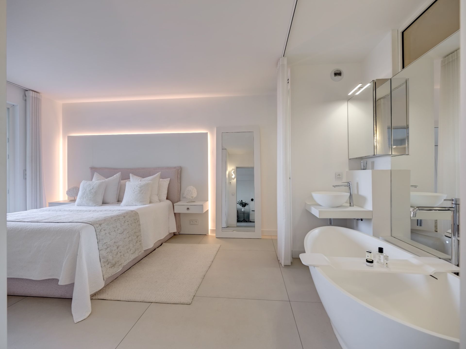 apartment 3 Rooms for sale on CANNES (06400)