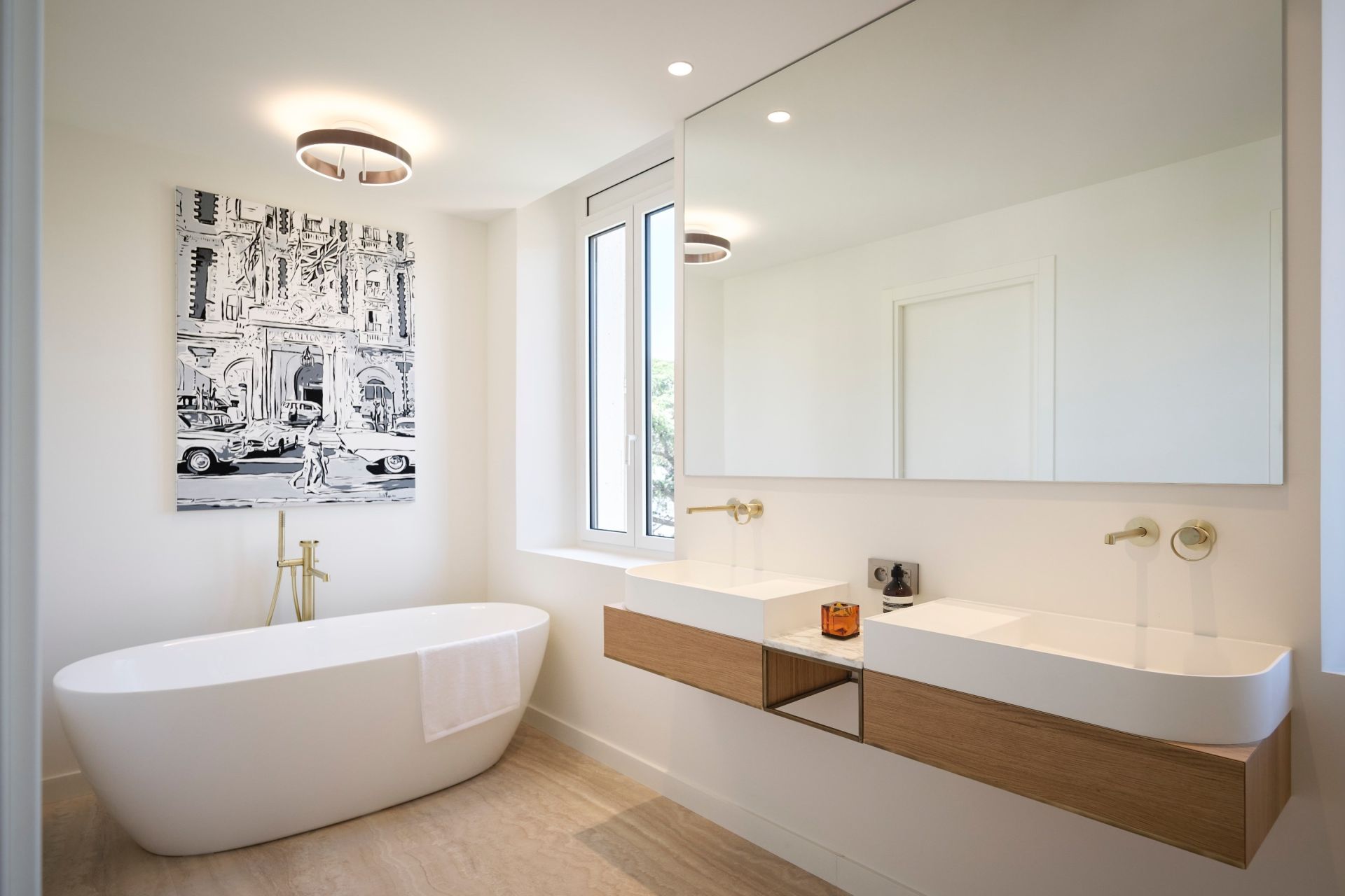 loft 5 Rooms for sale on CANNES (06400)