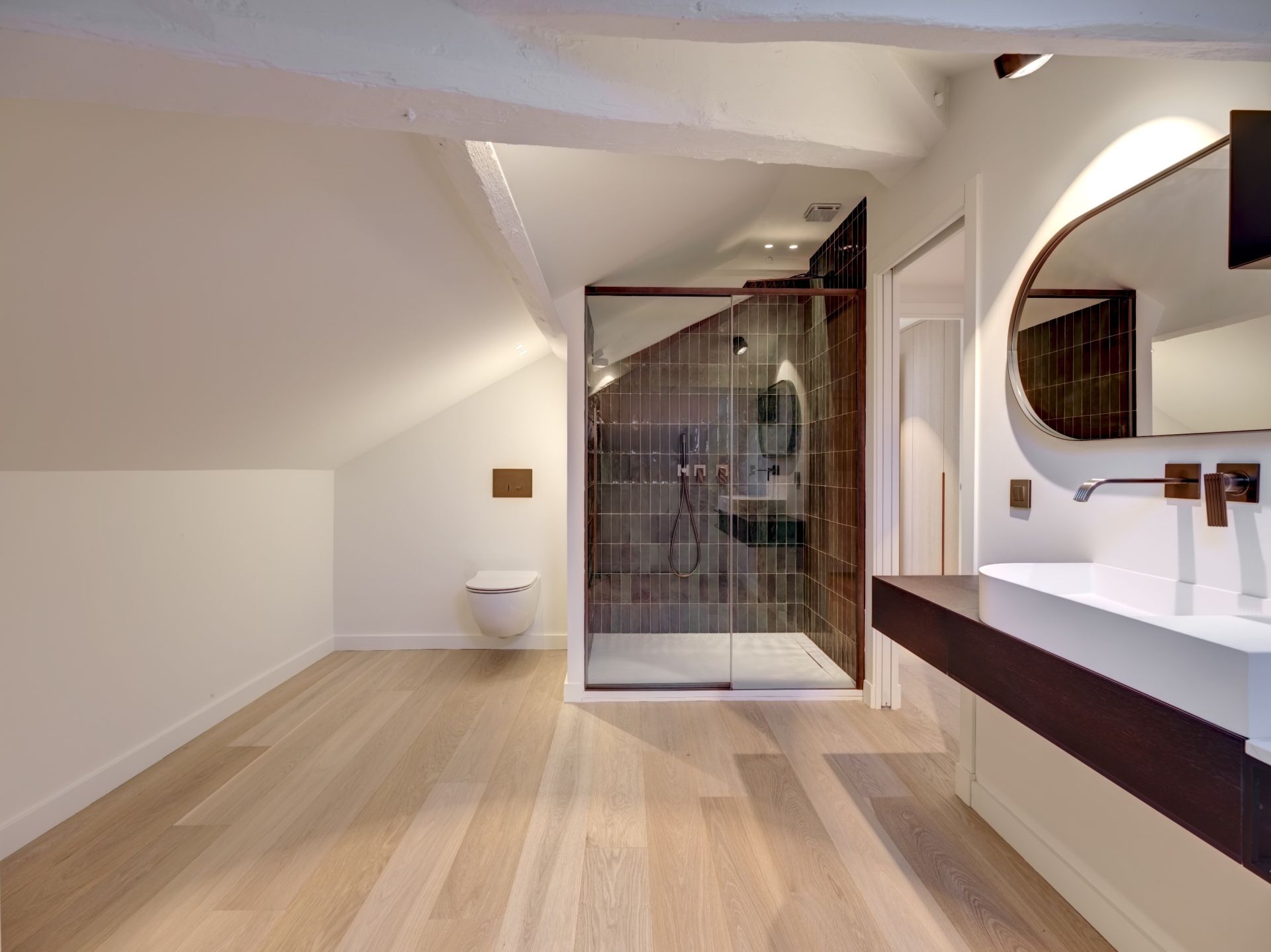 loft 5 Rooms for sale on CANNES (06400)