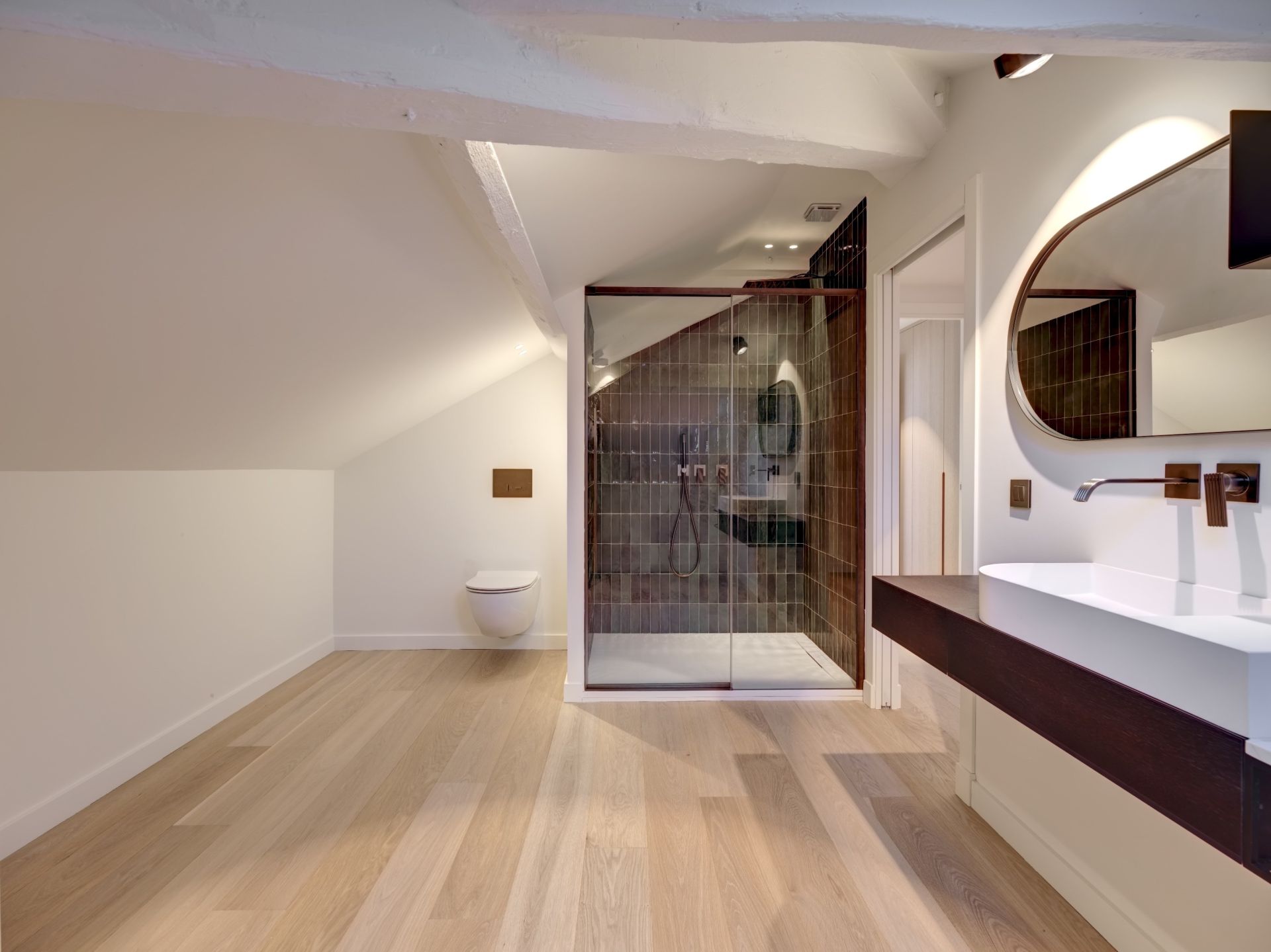loft 5 Rooms for sale on CANNES (06400)