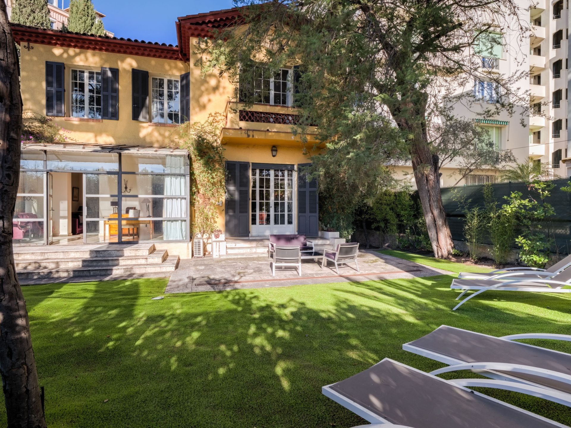 maison bourgeoise 7 Pièces en vente sur CANNES (06400)