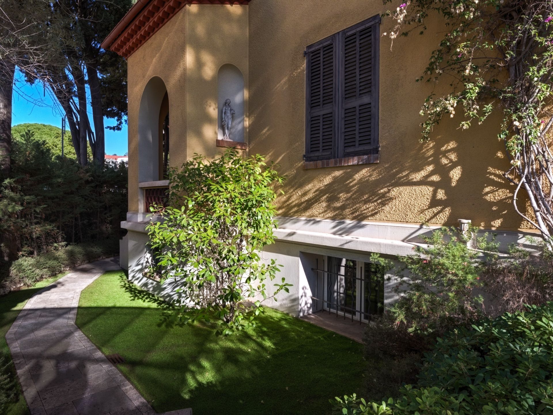 maison bourgeoise 7 Pièces en vente sur CANNES (06400)