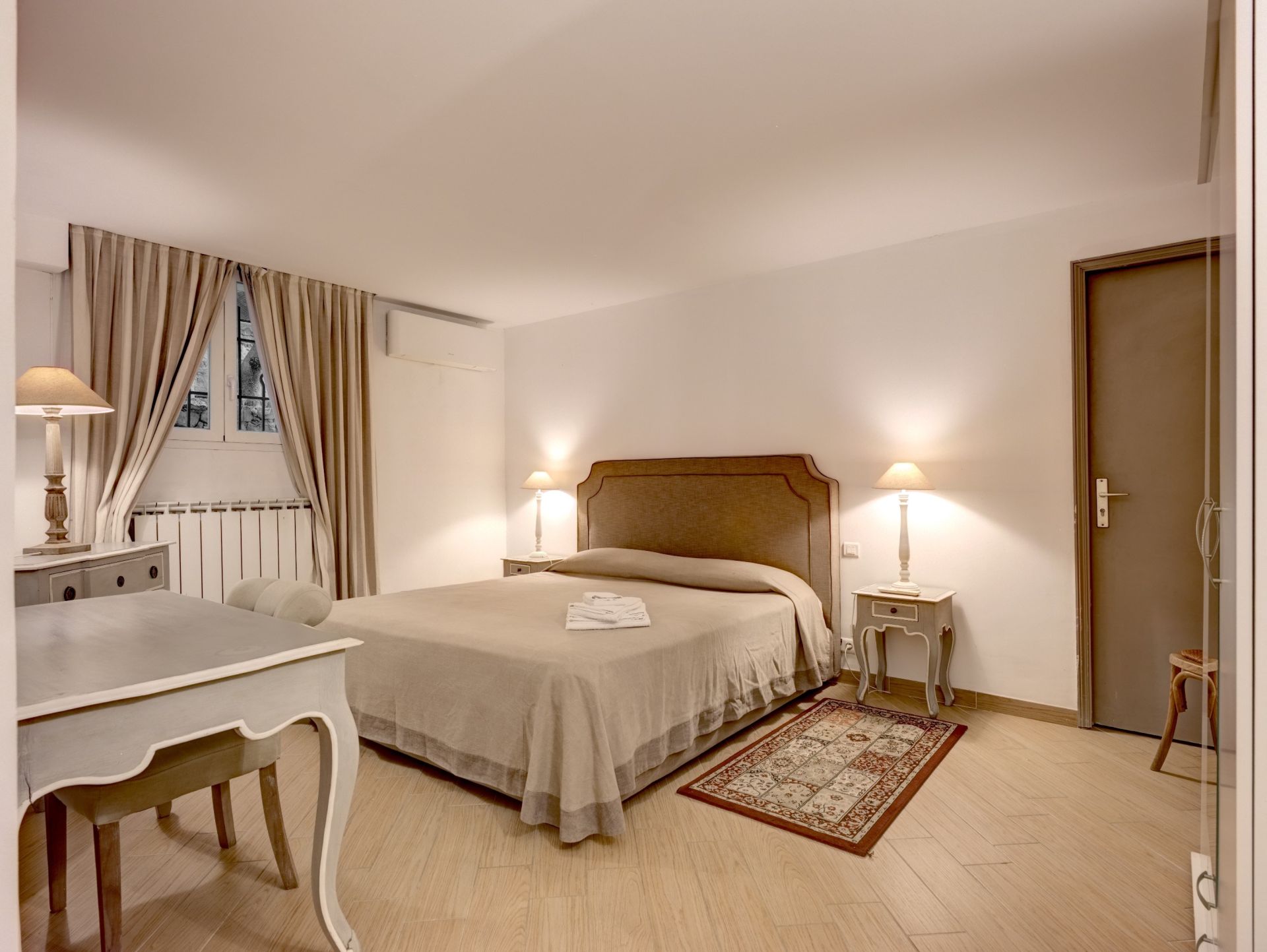 maison bourgeoise 7 Pièces en vente sur CANNES (06400)