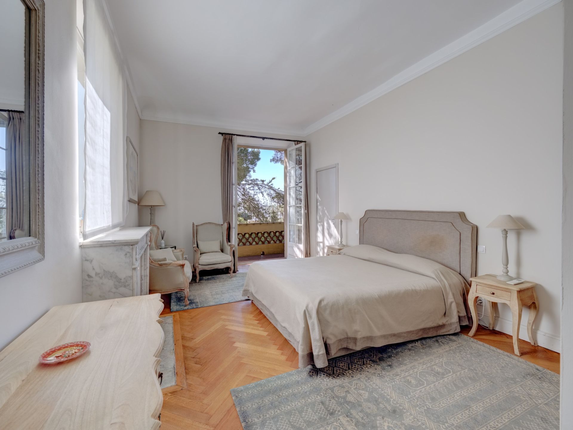maison bourgeoise 7 Pièces en vente sur CANNES (06400)