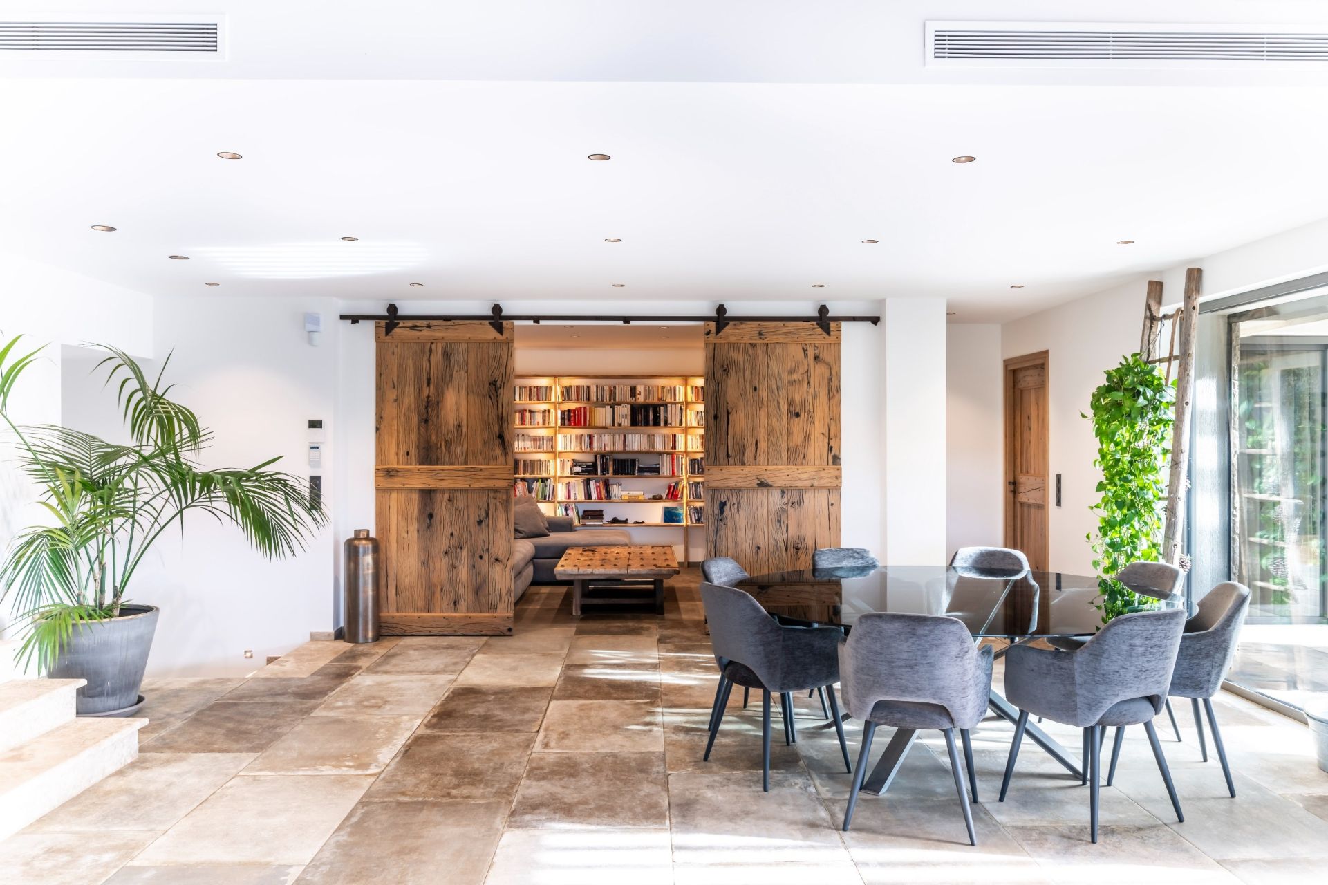 villa 6 Pièces en vente sur MOUGINS (06250)