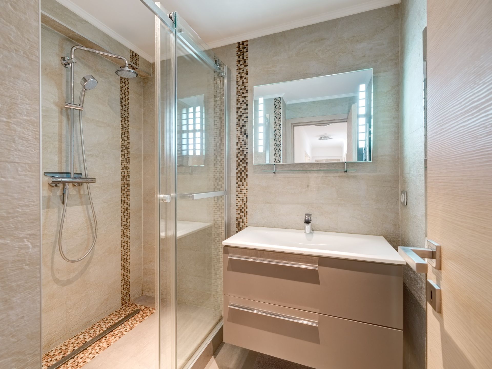 appartement 5 Pièces en vente sur CANNES (06400)