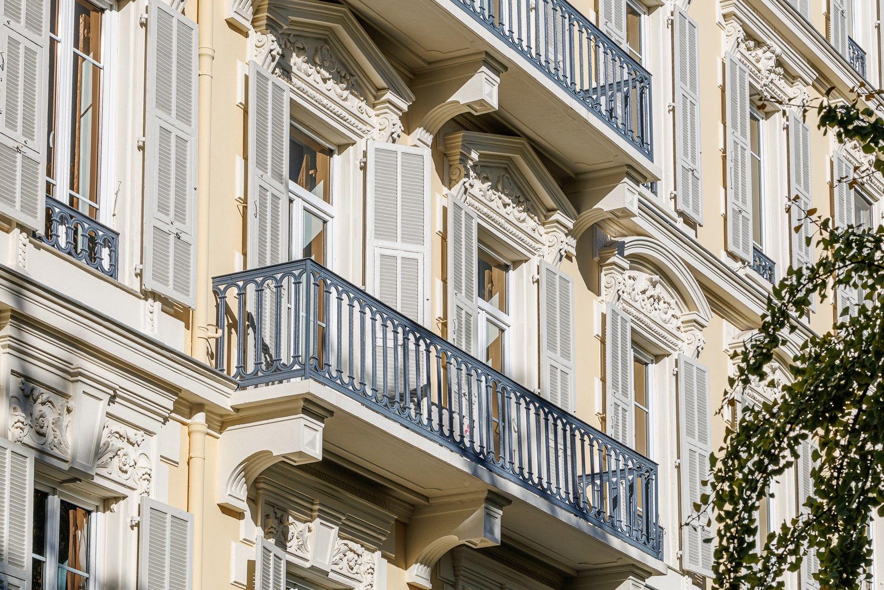 apartment 5 Rooms for sale on NICE (06000)