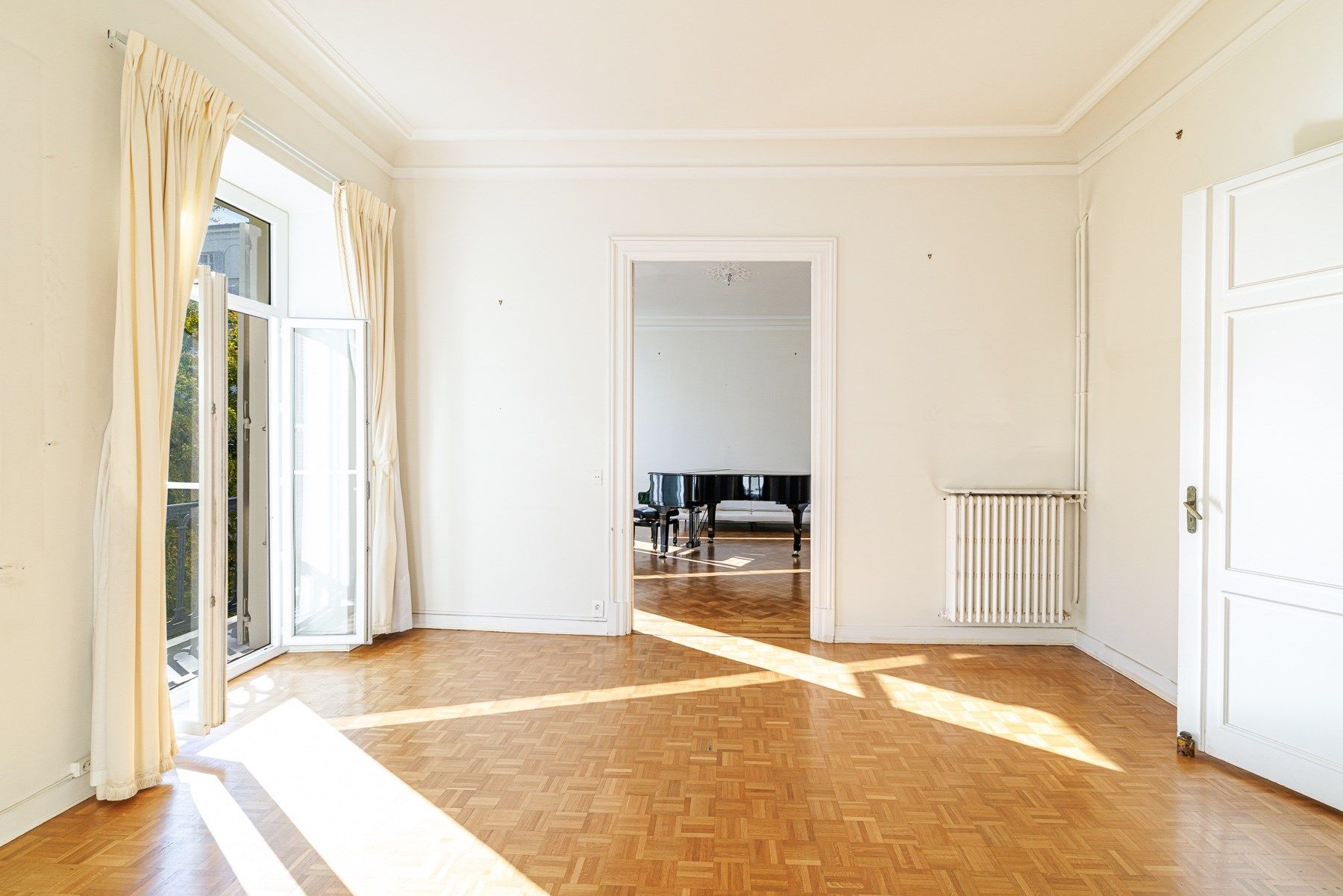 apartment 5 Rooms for sale on NICE (06000)