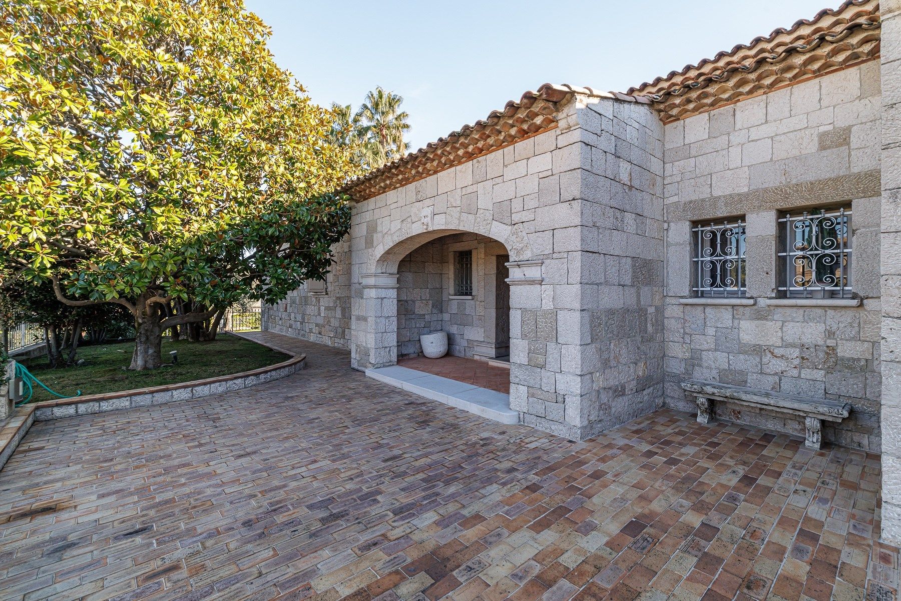 villa 8 Pièces en vente sur NICE (06200)