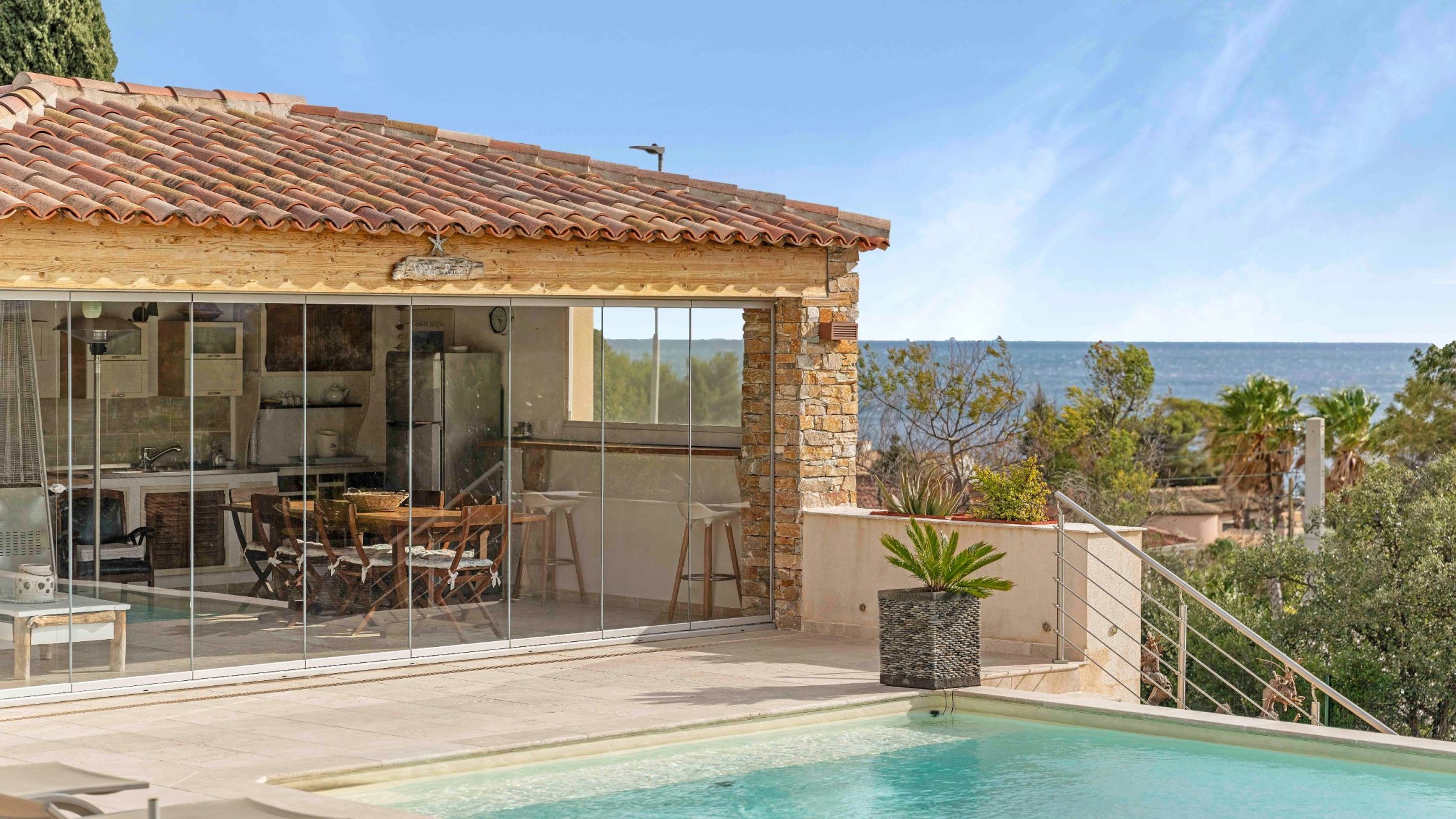 villa 10 Pièces en vente sur LES ISSAMBRES (83380)