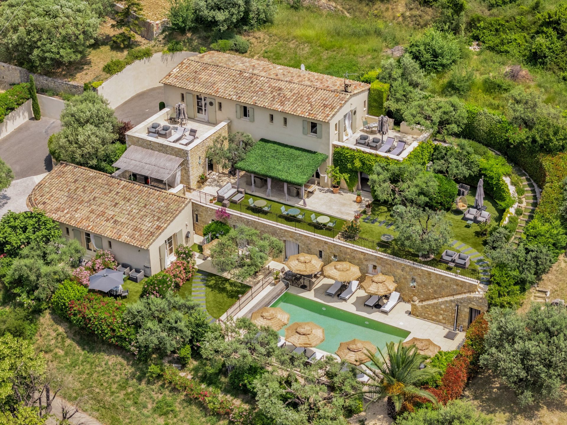 maison provençale 10 Pièces en vente sur FAYENCE (83440)