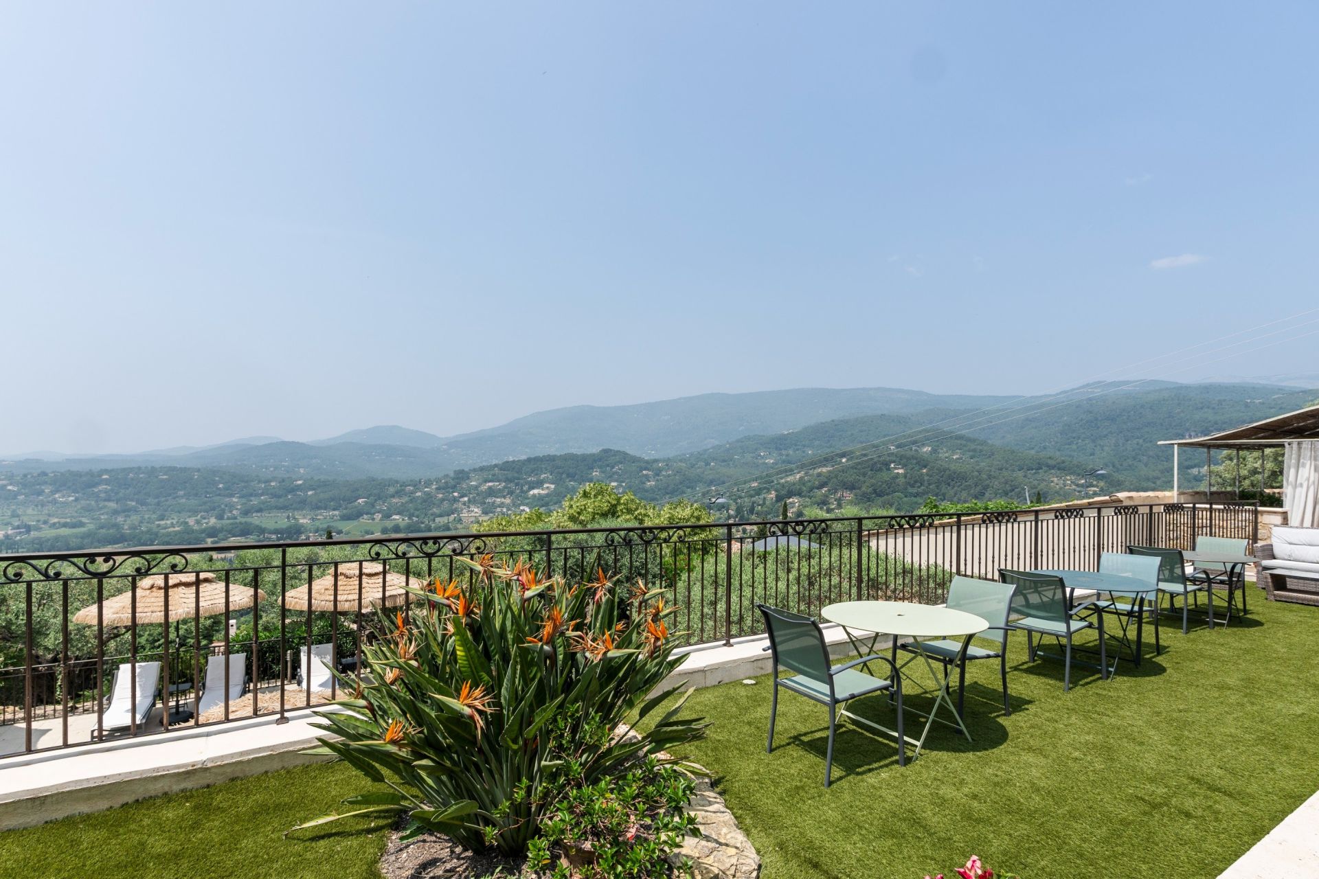 maison provençale 10 Pièces en vente sur FAYENCE (83440)