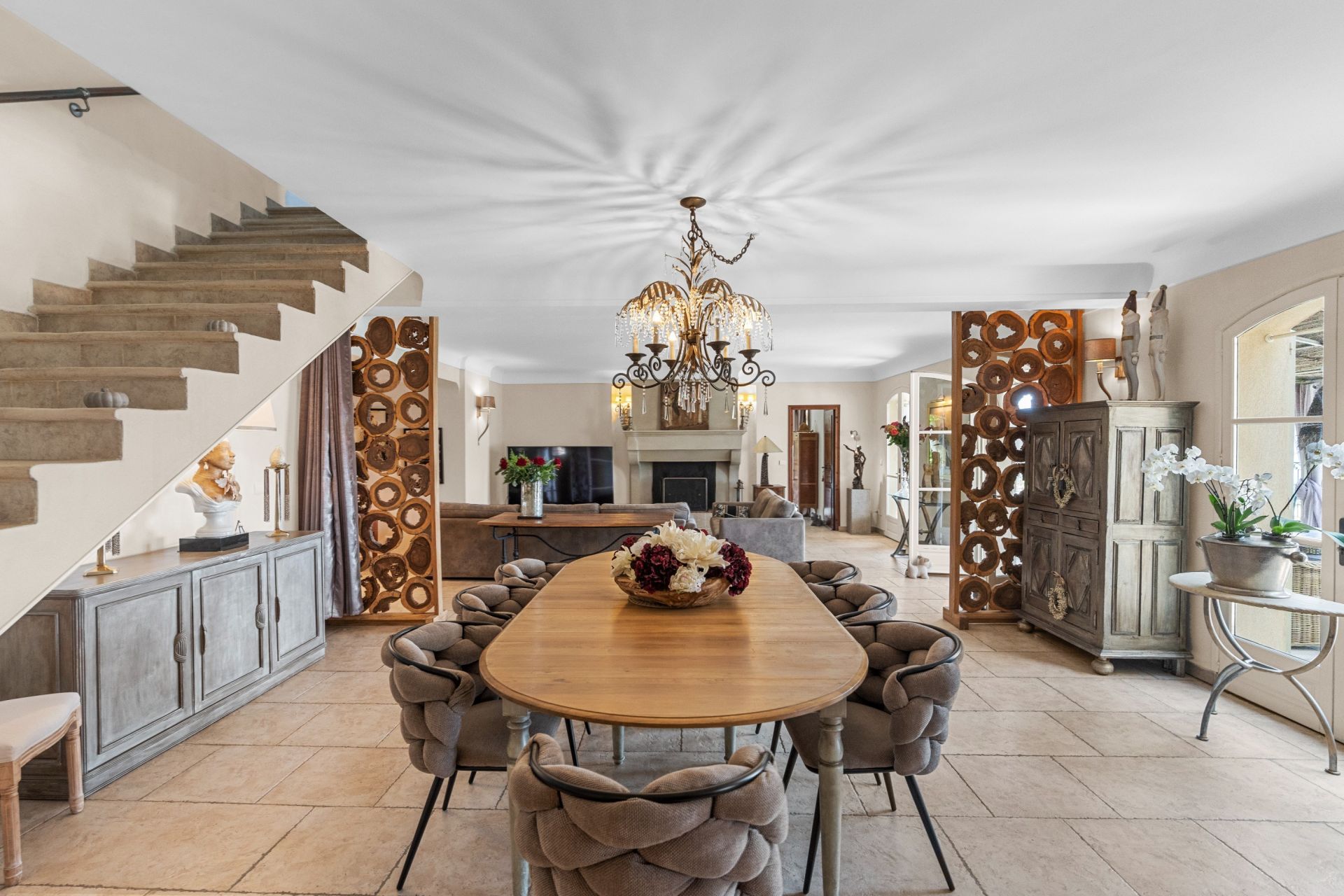 maison provençale 10 Pièces en vente sur FAYENCE (83440)