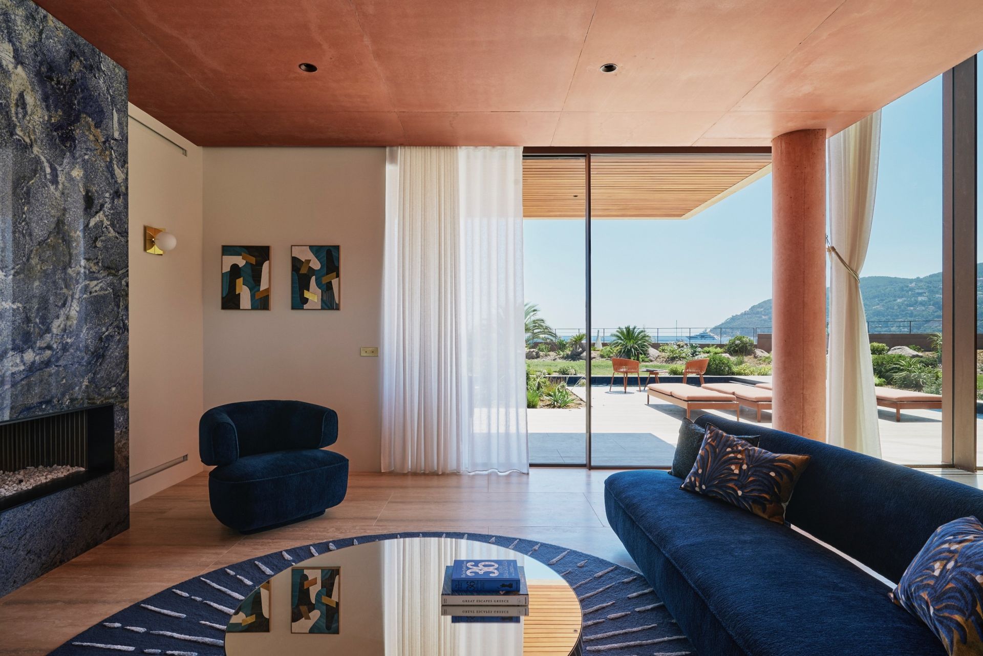 contemporary house 10 Rooms for sale on MANDELIEU LA NAPOULE (06210)