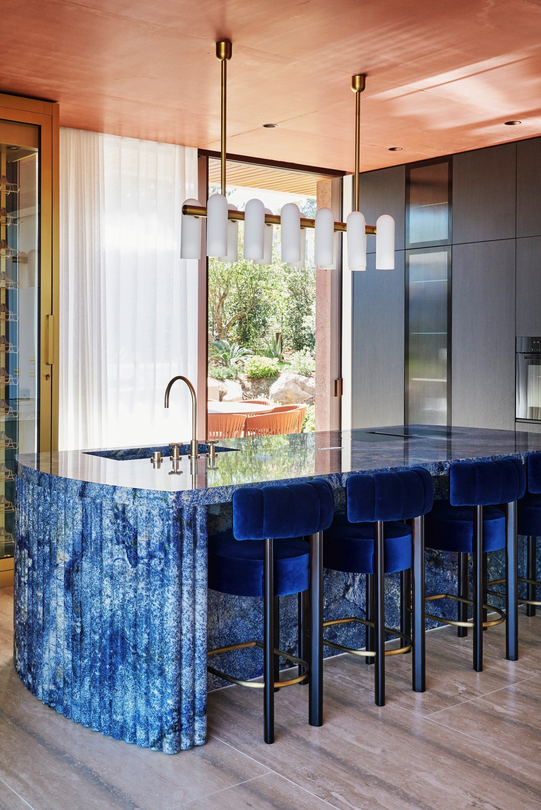contemporary house 10 Rooms for sale on MANDELIEU LA NAPOULE (06210)