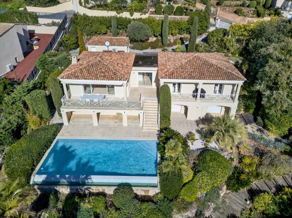 Sale Villa Anthéor 7&nbsp;Rooms 222&nbsp;m²