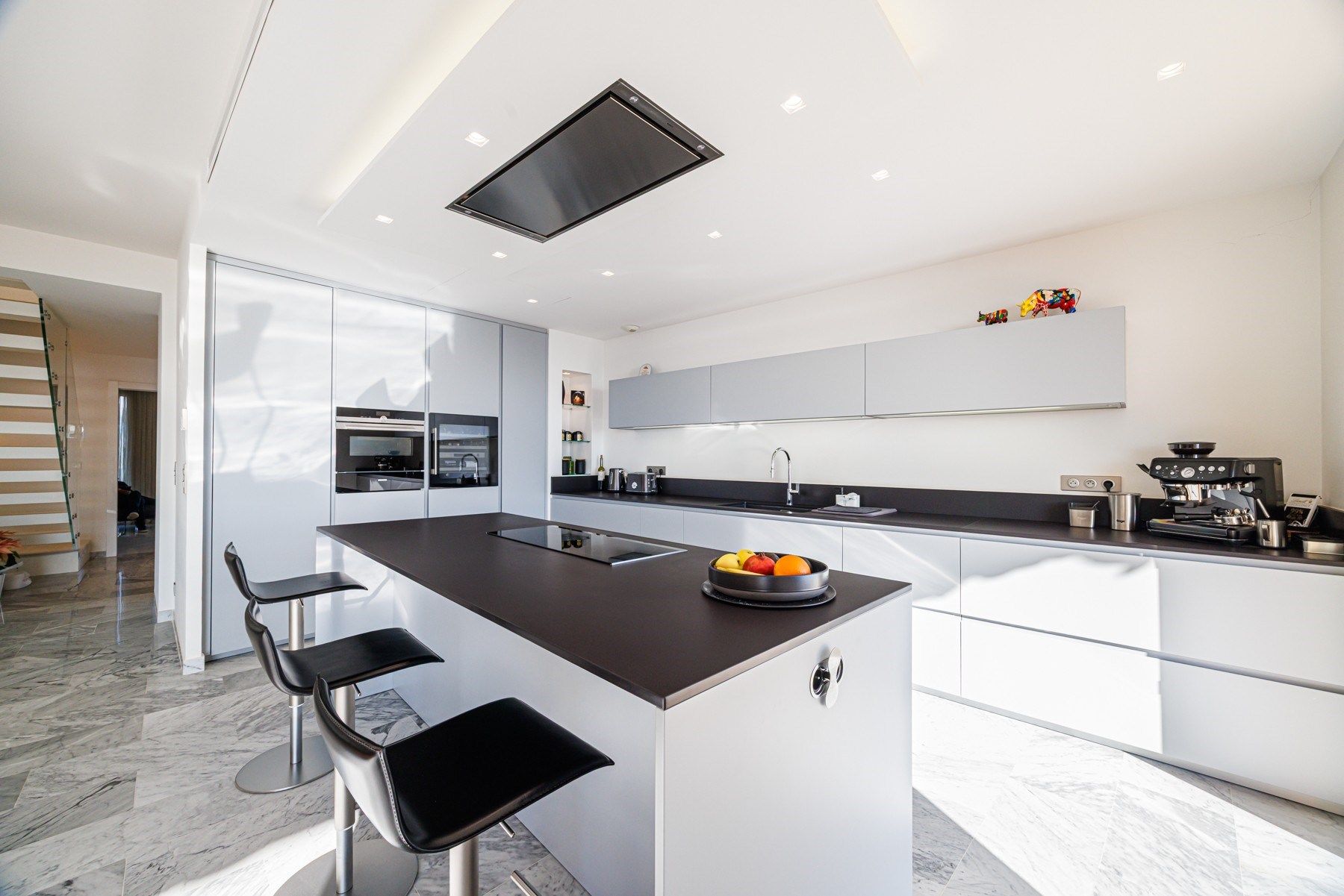 penthouse 4 Rooms for sale on CAGNES SUR MER (06800)