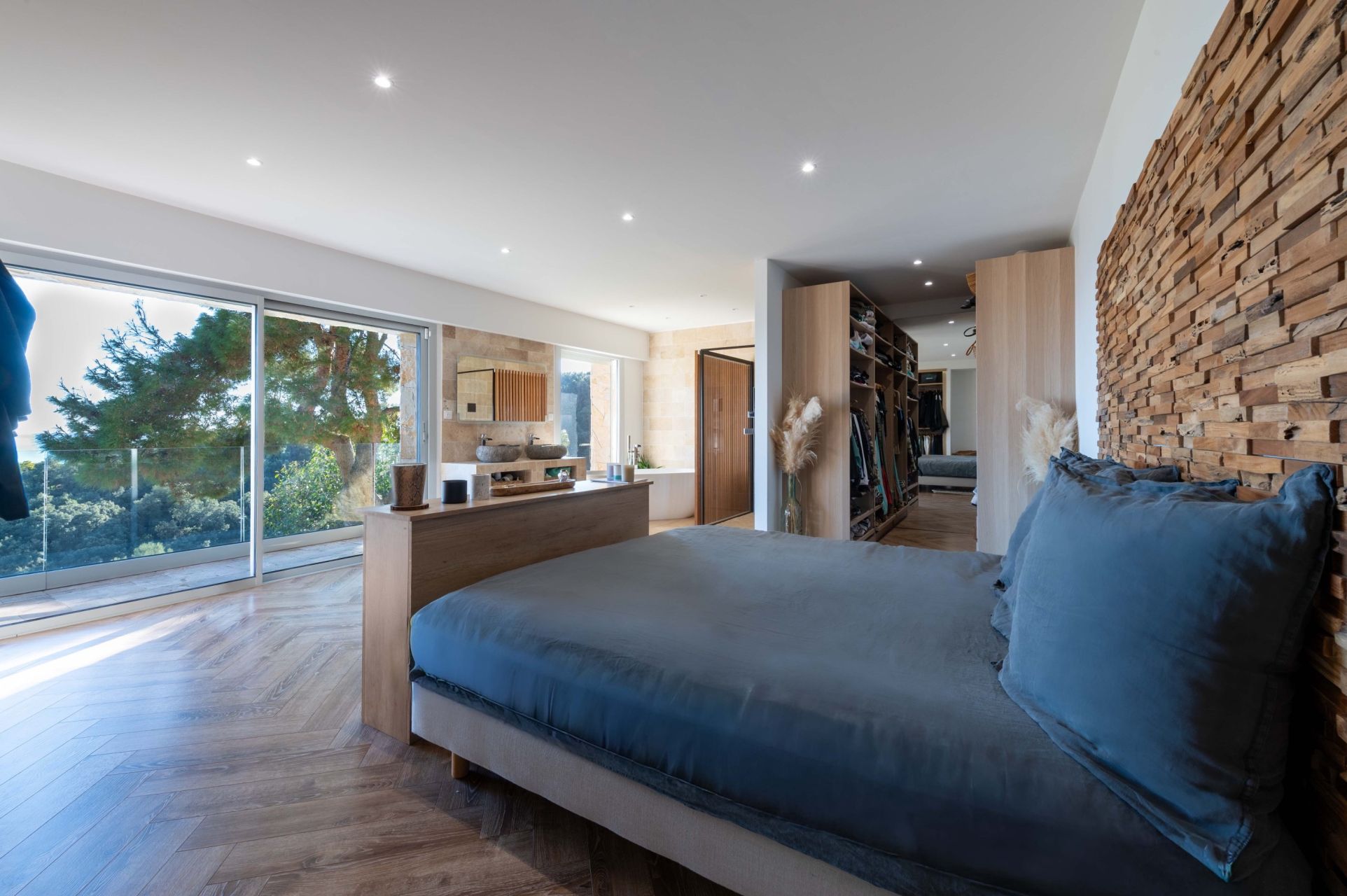 villa 6 Pièces en vente sur LE GOLFE JUAN (06220)