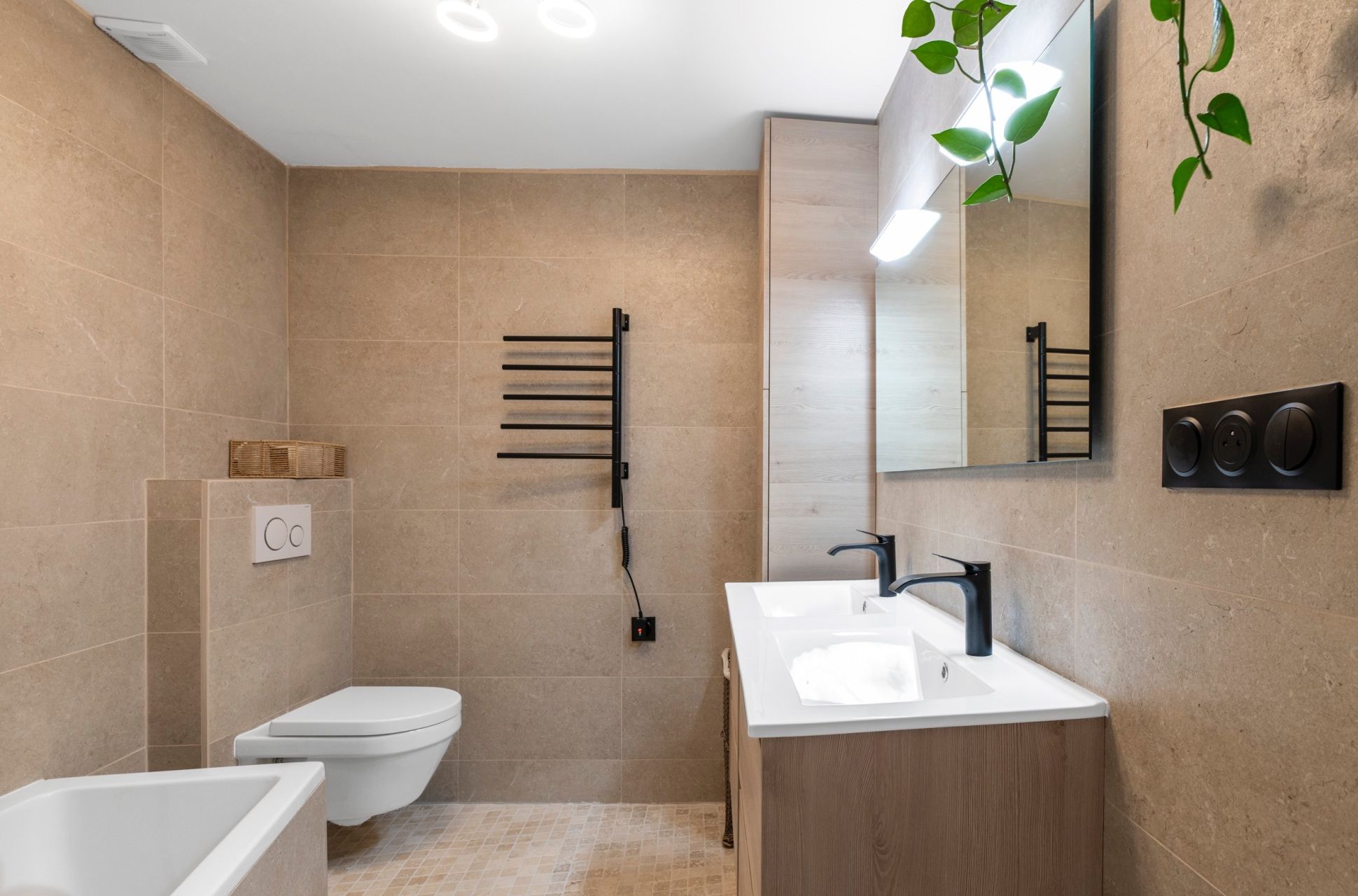 maison de ville 6 Pièces en vente sur VENCE (06140)