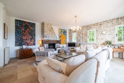 Vente Villa Nice 8&nbsp;Pièces 236.7&nbsp;m²