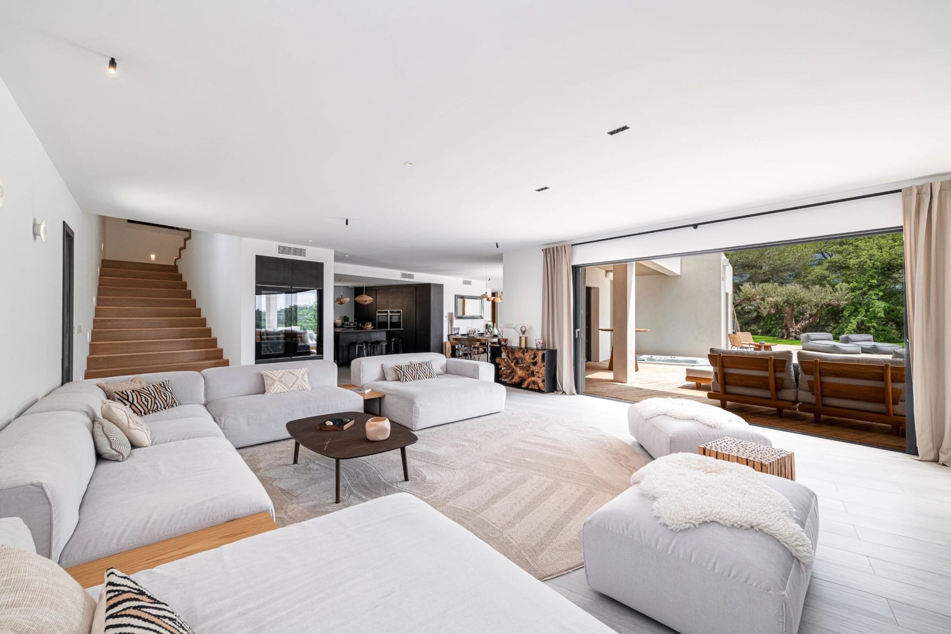 villa 7 Pièces en vente sur OPIO (06650)