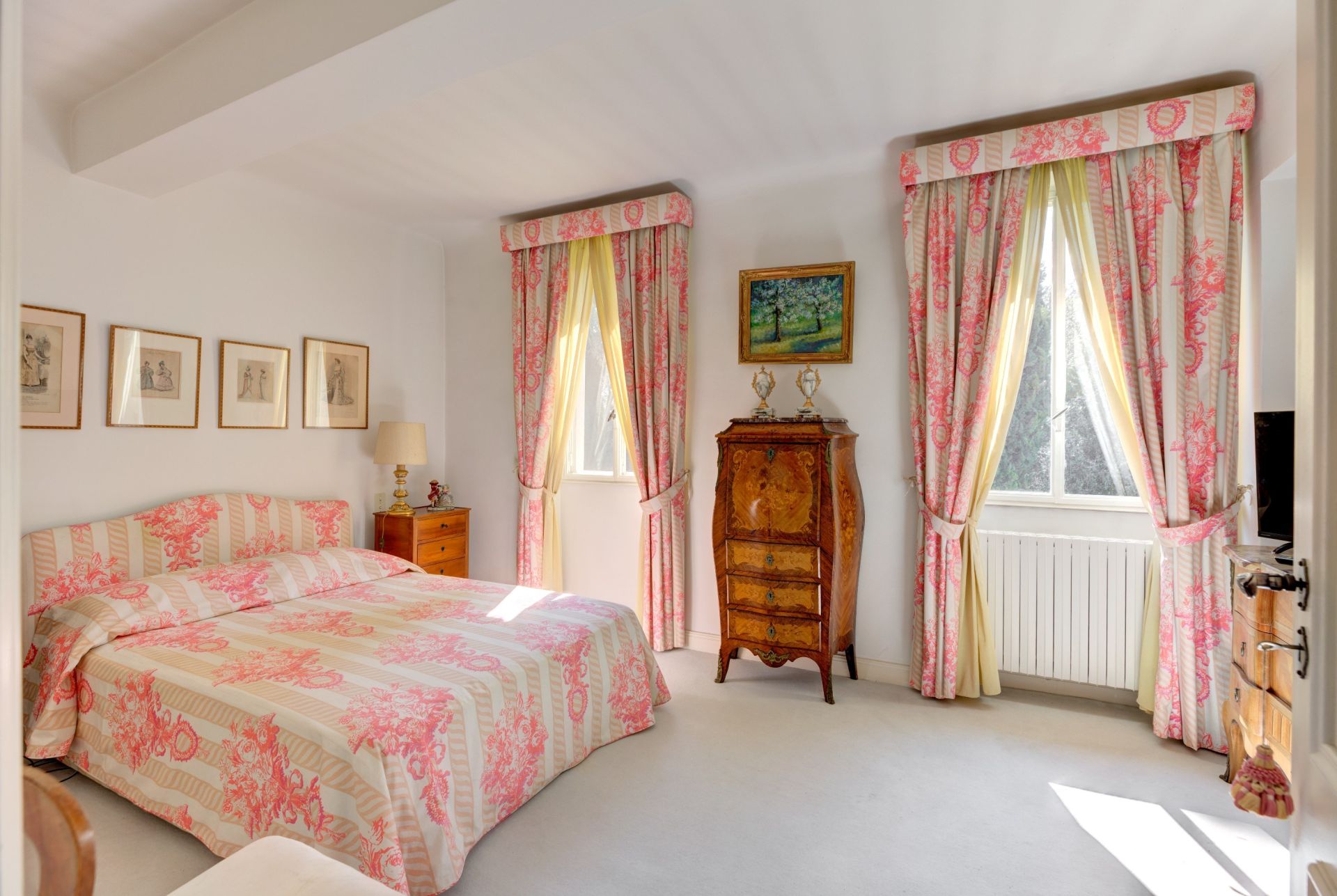 bastide 17 Pièces en vente sur AURIBEAU SUR SIAGNE (06810)