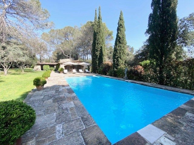 bastide 17 Pièces en vente sur AURIBEAU SUR SIAGNE (06810)