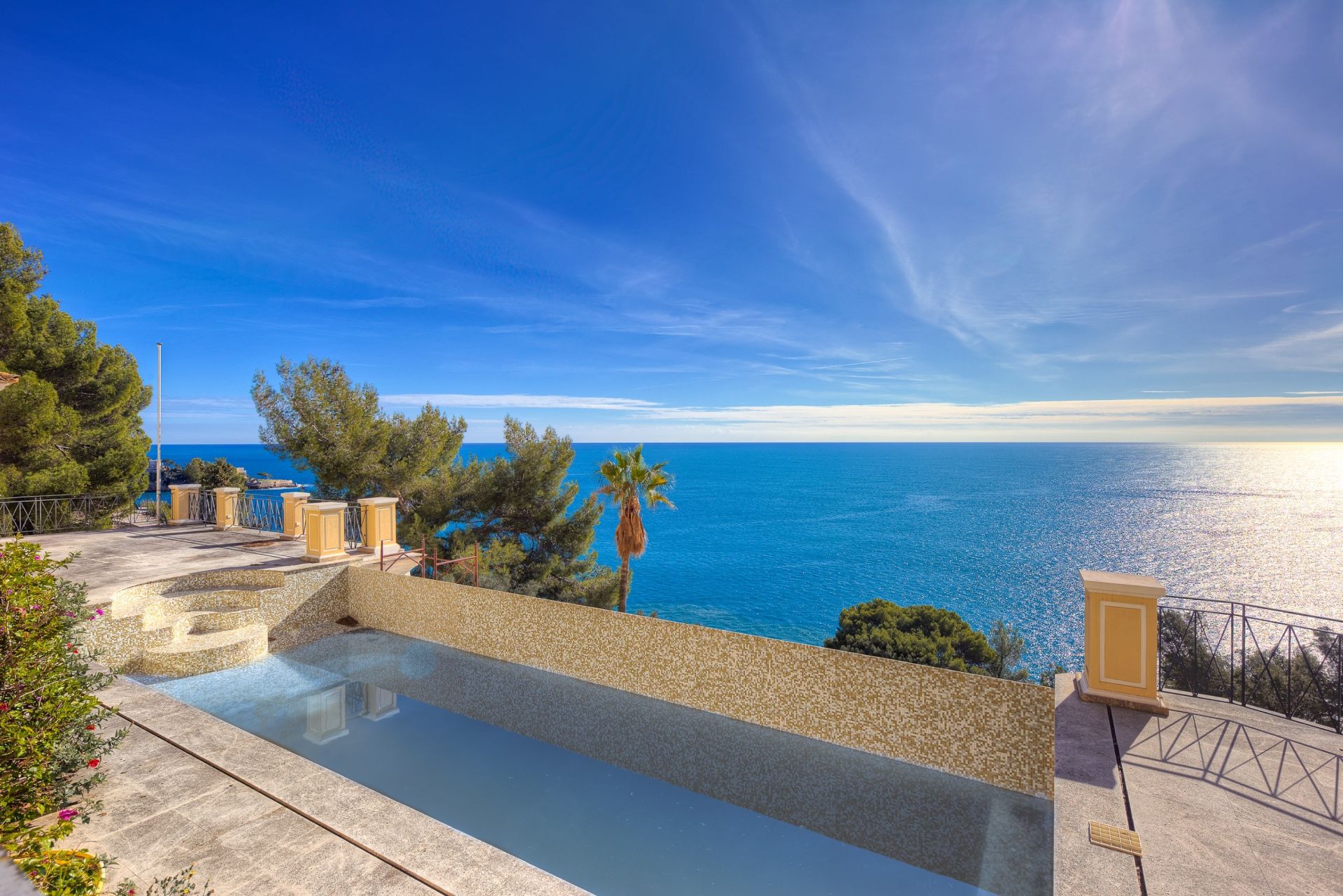 villa 10 Pièces en vente sur EZE (06360)