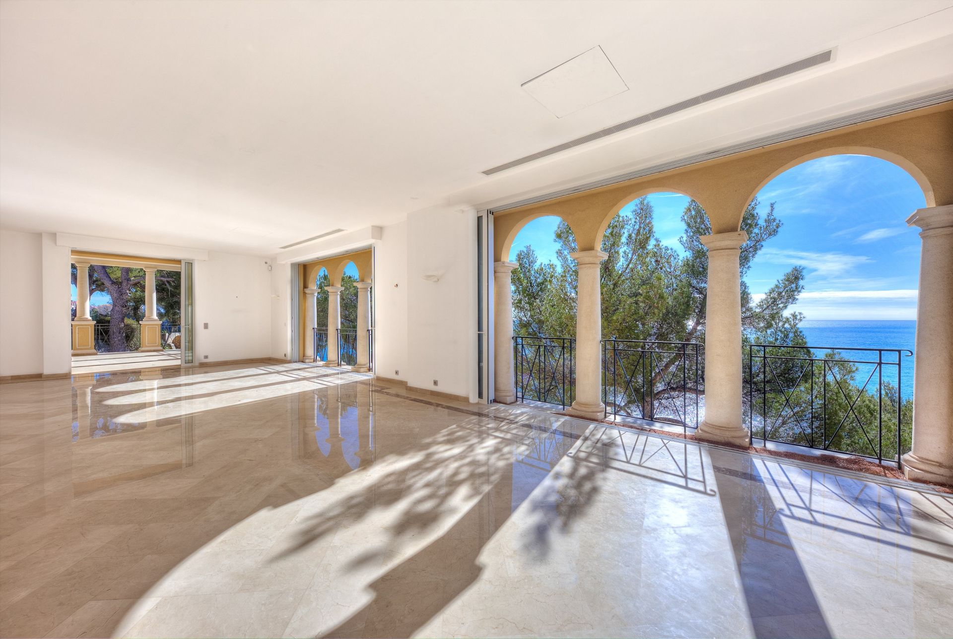 villa 10 Pièces en vente sur EZE (06360)