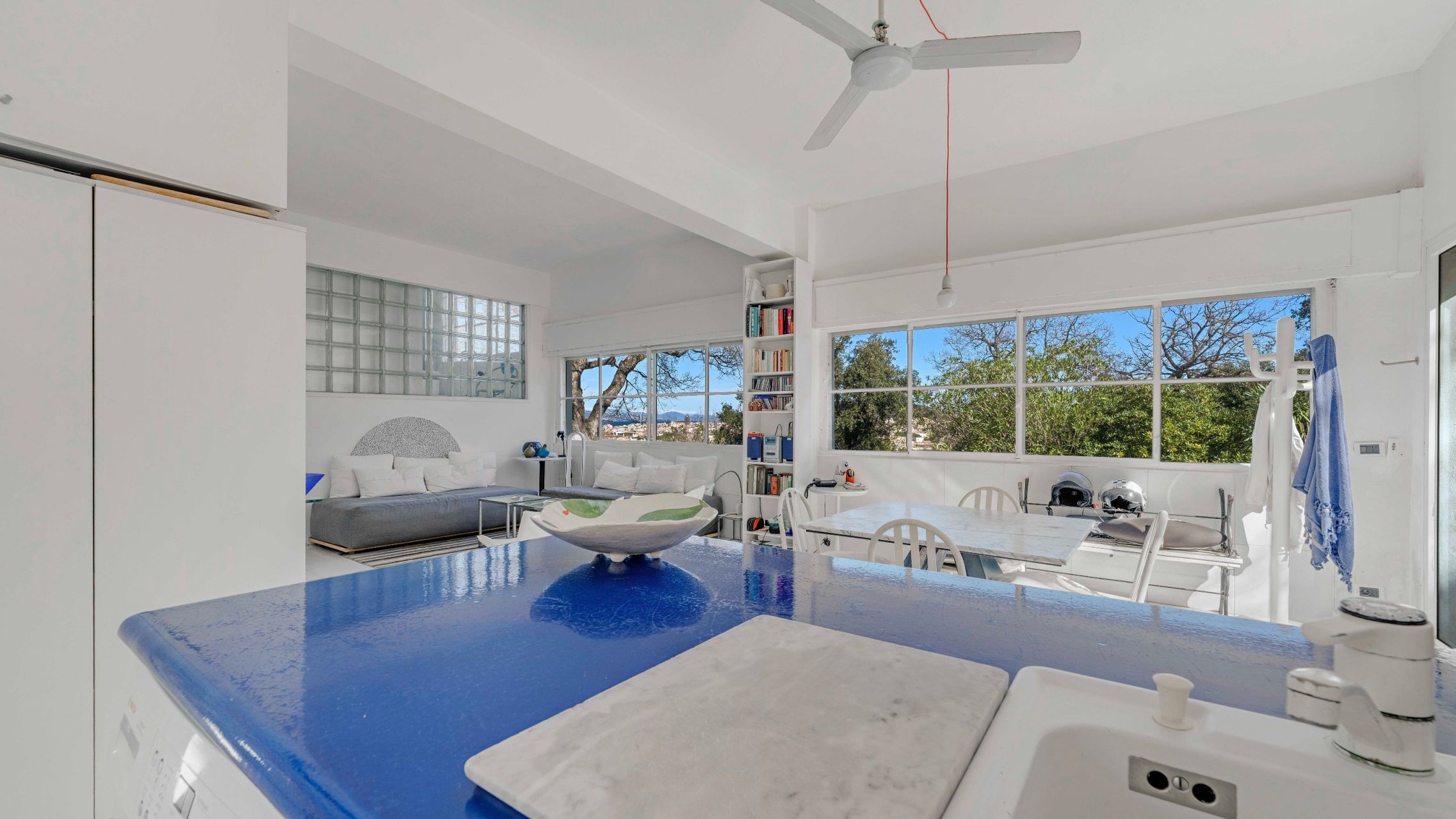 apartment 2 Rooms for sale on ST TROPEZ (83990)