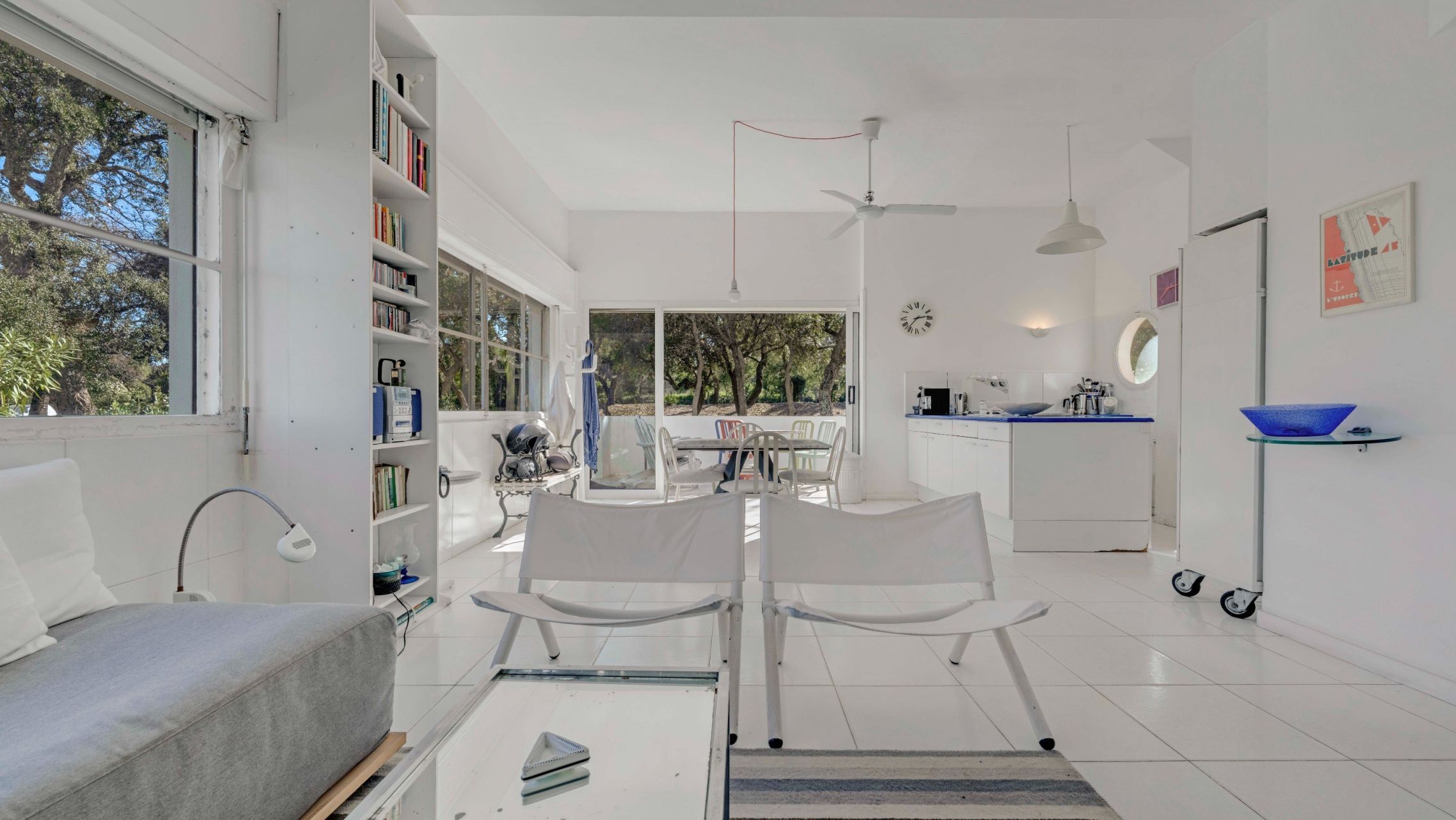 apartment 2 Rooms for sale on ST TROPEZ (83990)