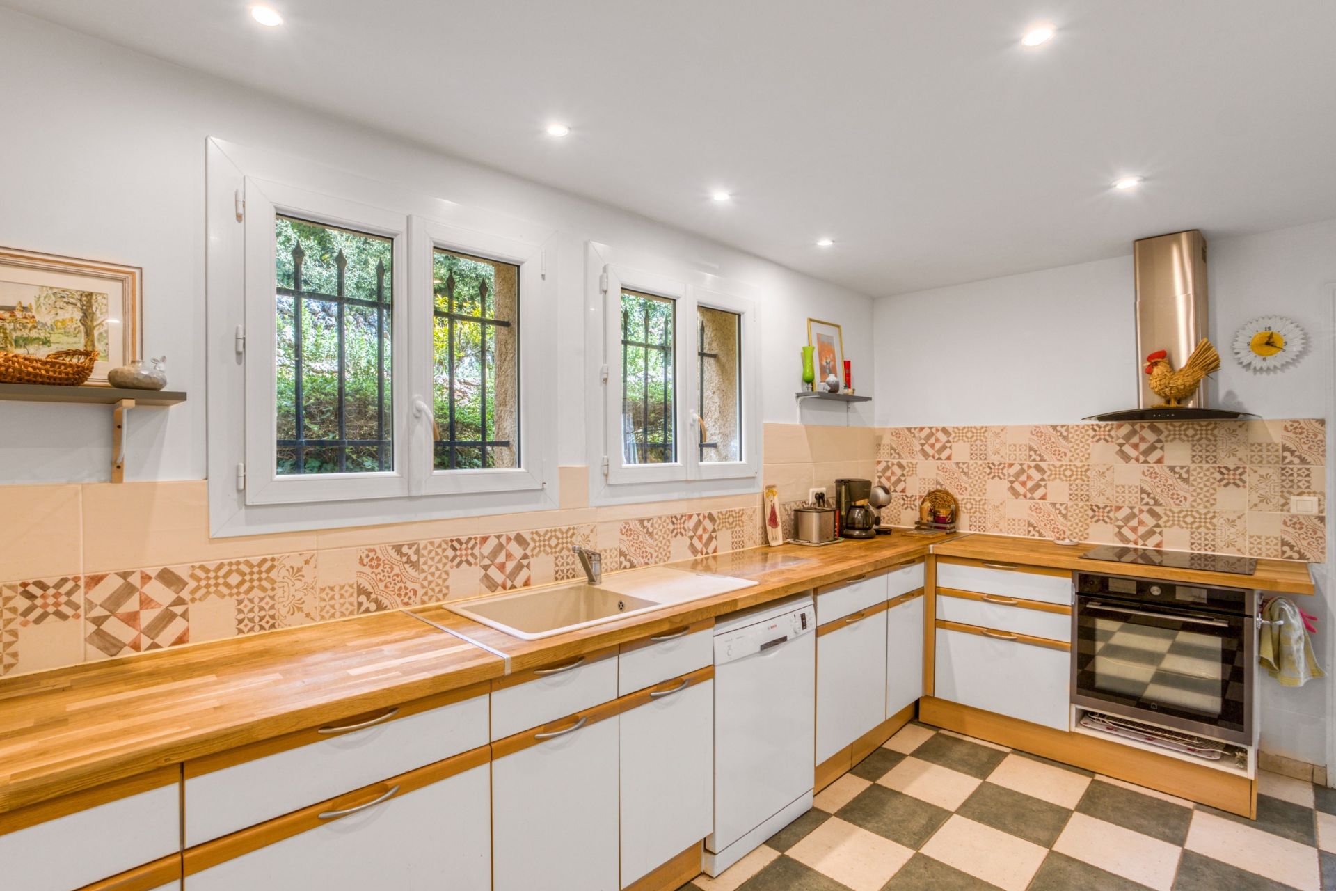 villa 5 Pièces en vente sur CABRIS (06530)