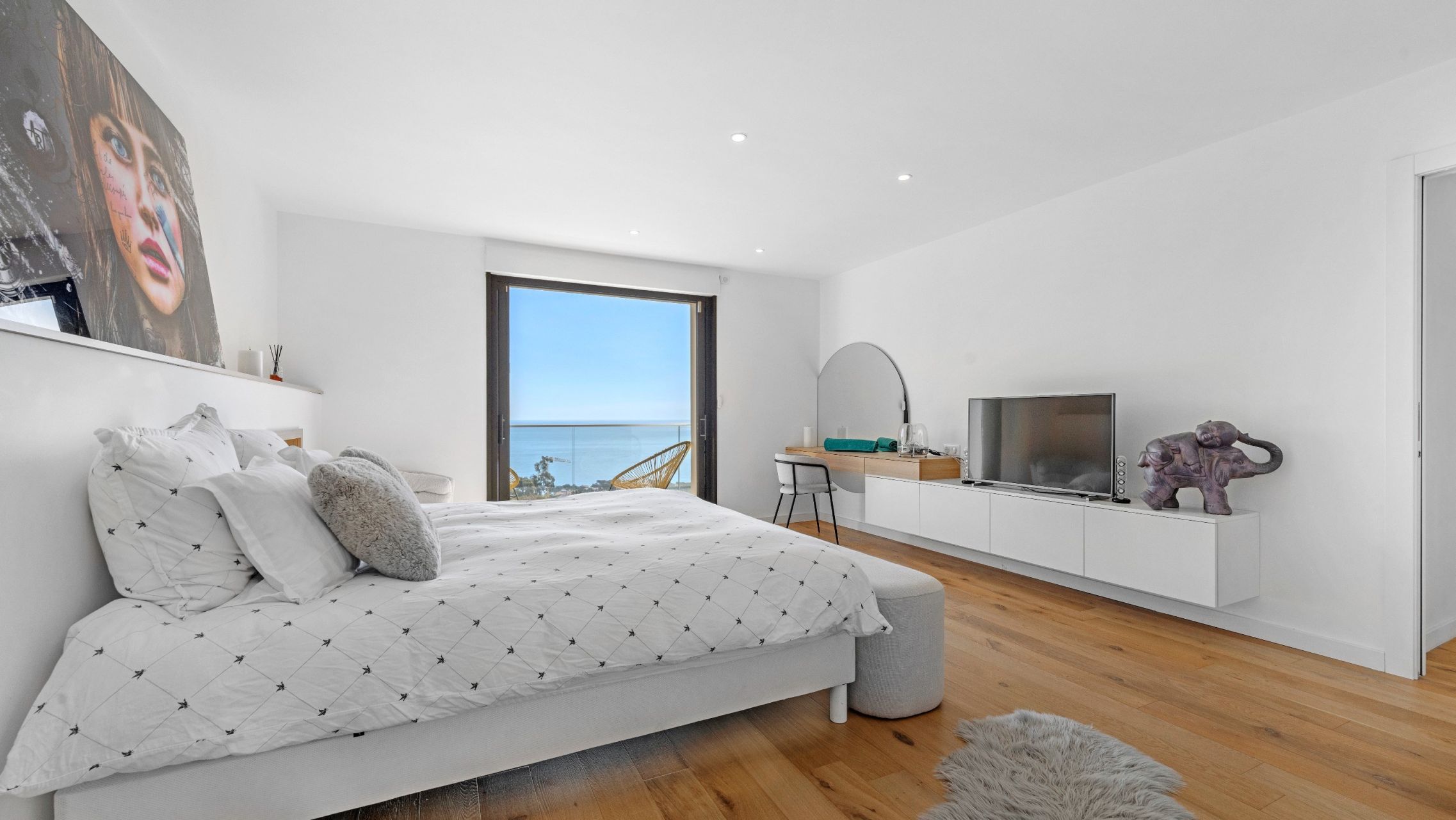 villa 8 Pièces en vente sur LES ISSAMBRES (83380)