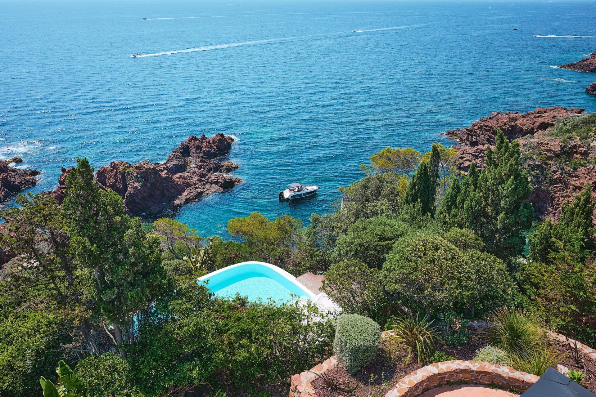 villa 9 Pièces en vente sur THEOULE SUR MER (06590)