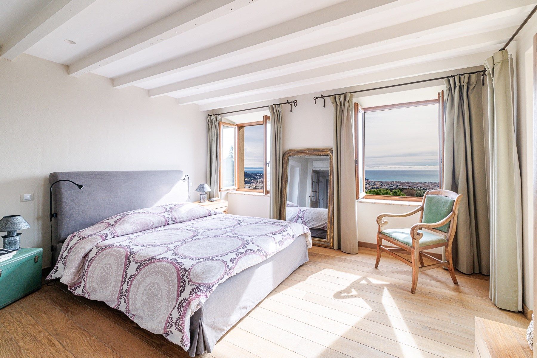 bastide 5 Rooms for sale on NICE (06000)