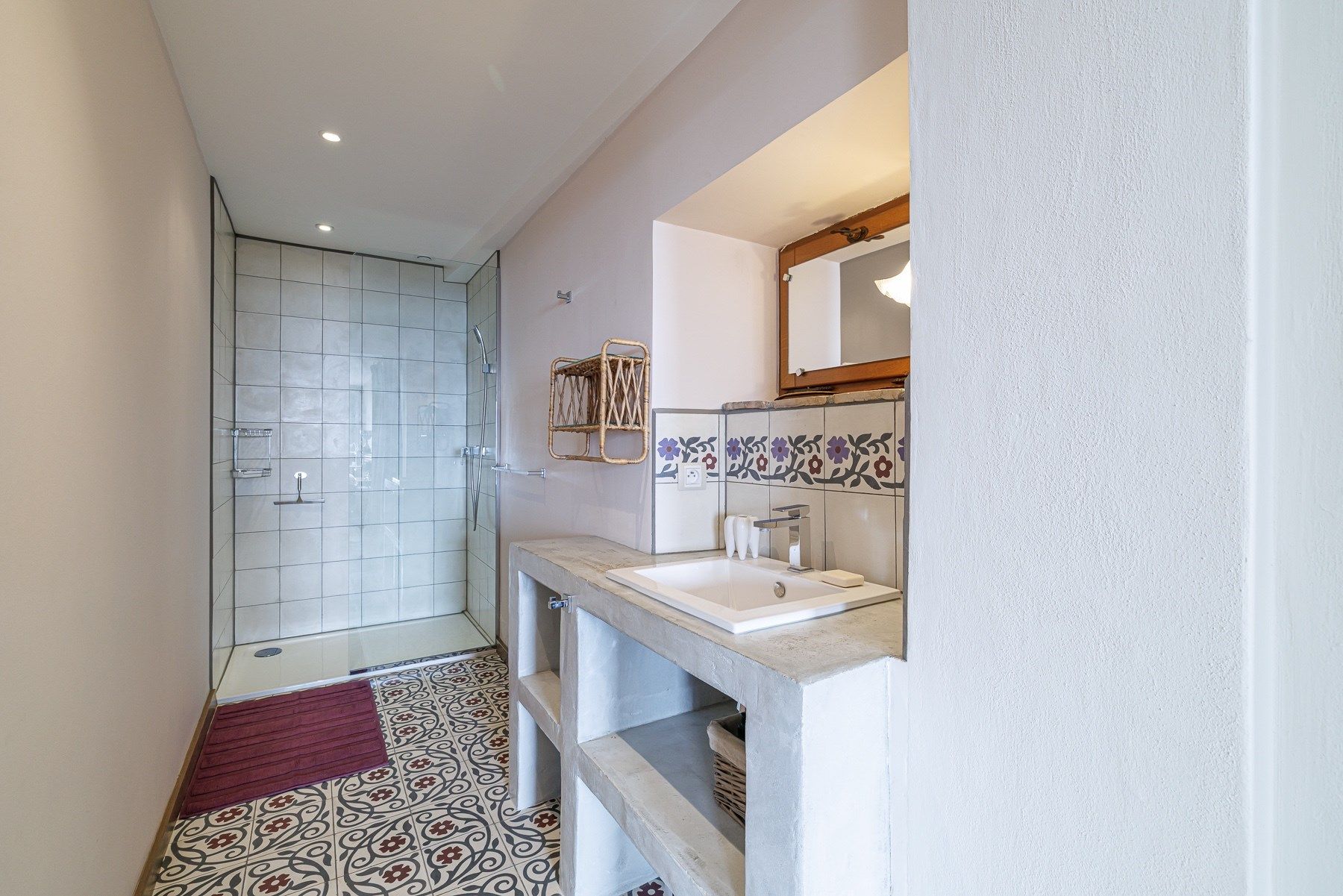 bastide 5 Rooms for sale on NICE (06000)