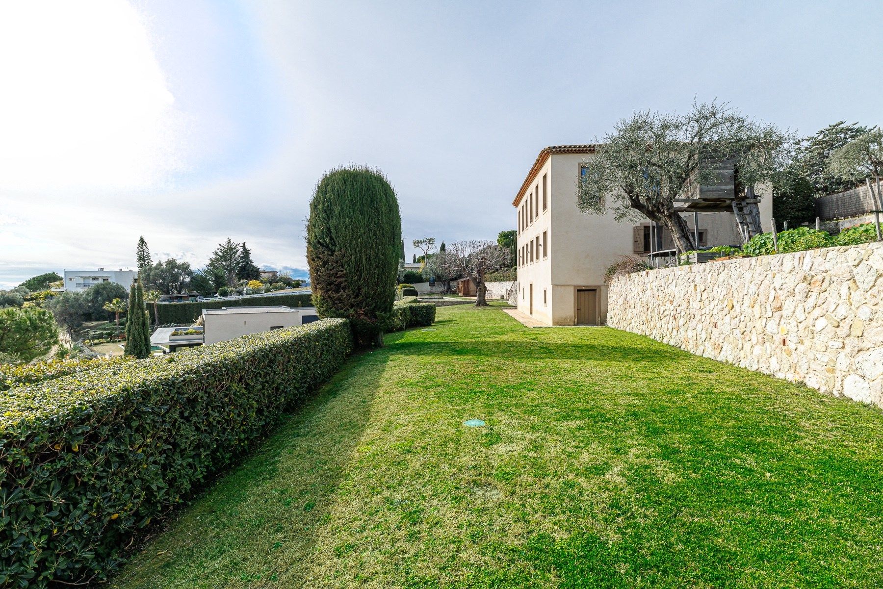 bastide 5 Rooms for sale on NICE (06000)