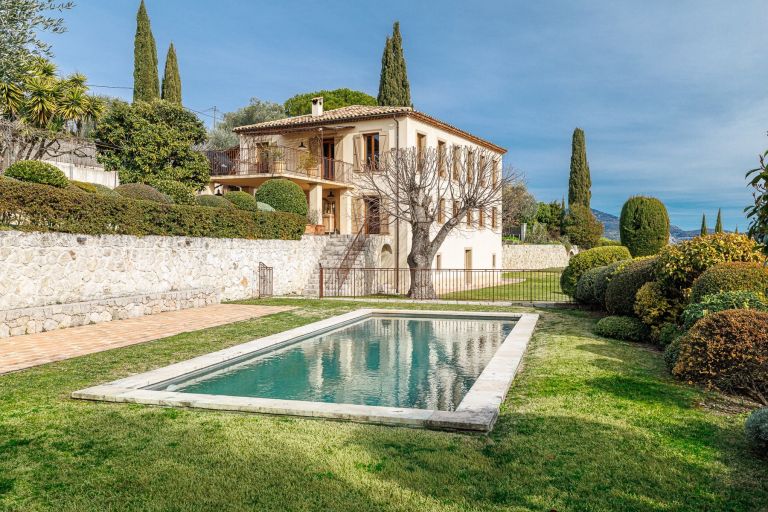 bastide 5 Rooms for sale on NICE (06000)