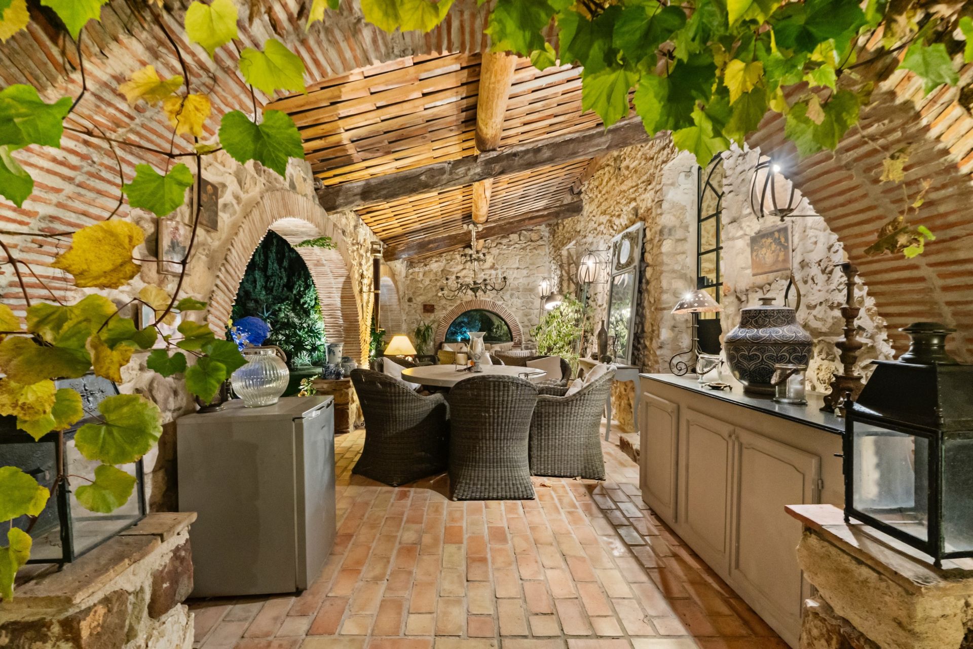 maison de maître 10 Pièces en vente sur BIOT (06410)