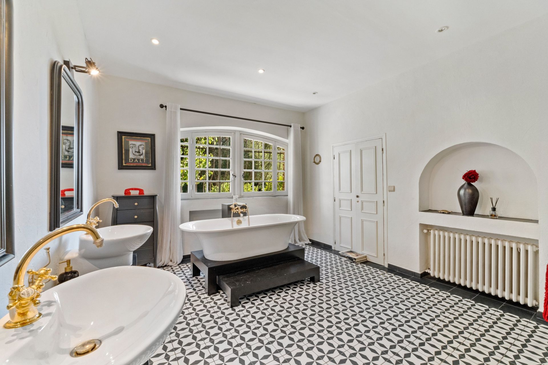 maison de maître 10 Pièces en vente sur BIOT (06410)