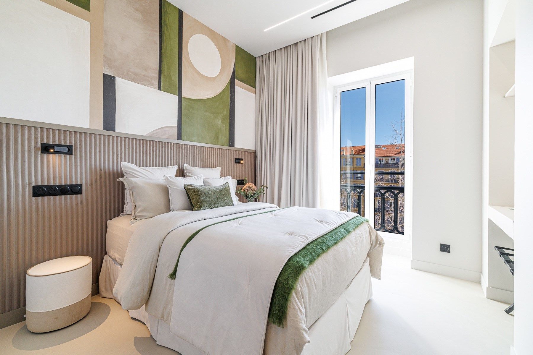 apartment 4 Rooms for sale on NICE (06000)