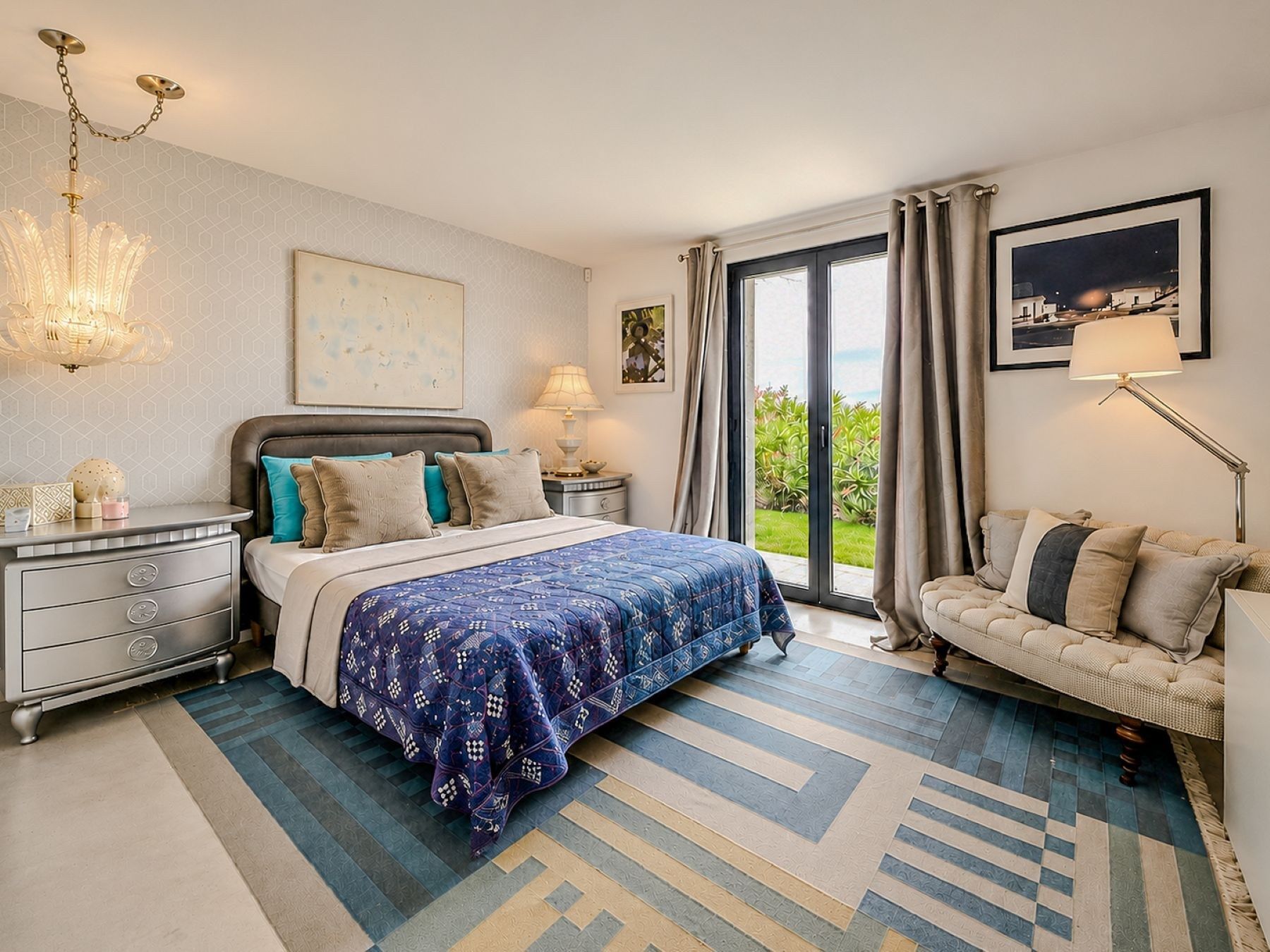 villa 6 Pièces en vente sur BEAUSOLEIL (06240)