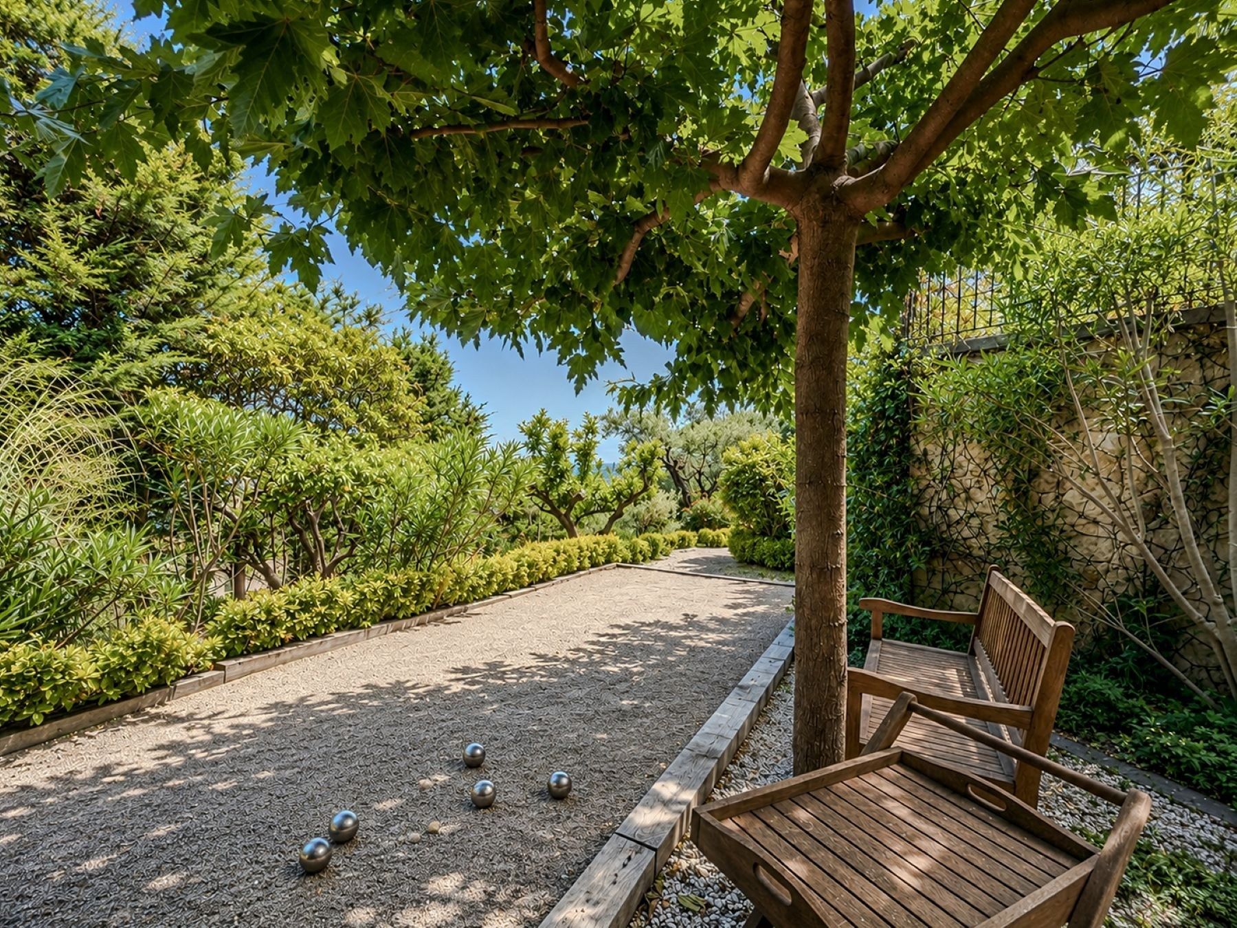 villa 6 Pièces en vente sur BEAUSOLEIL (06240)