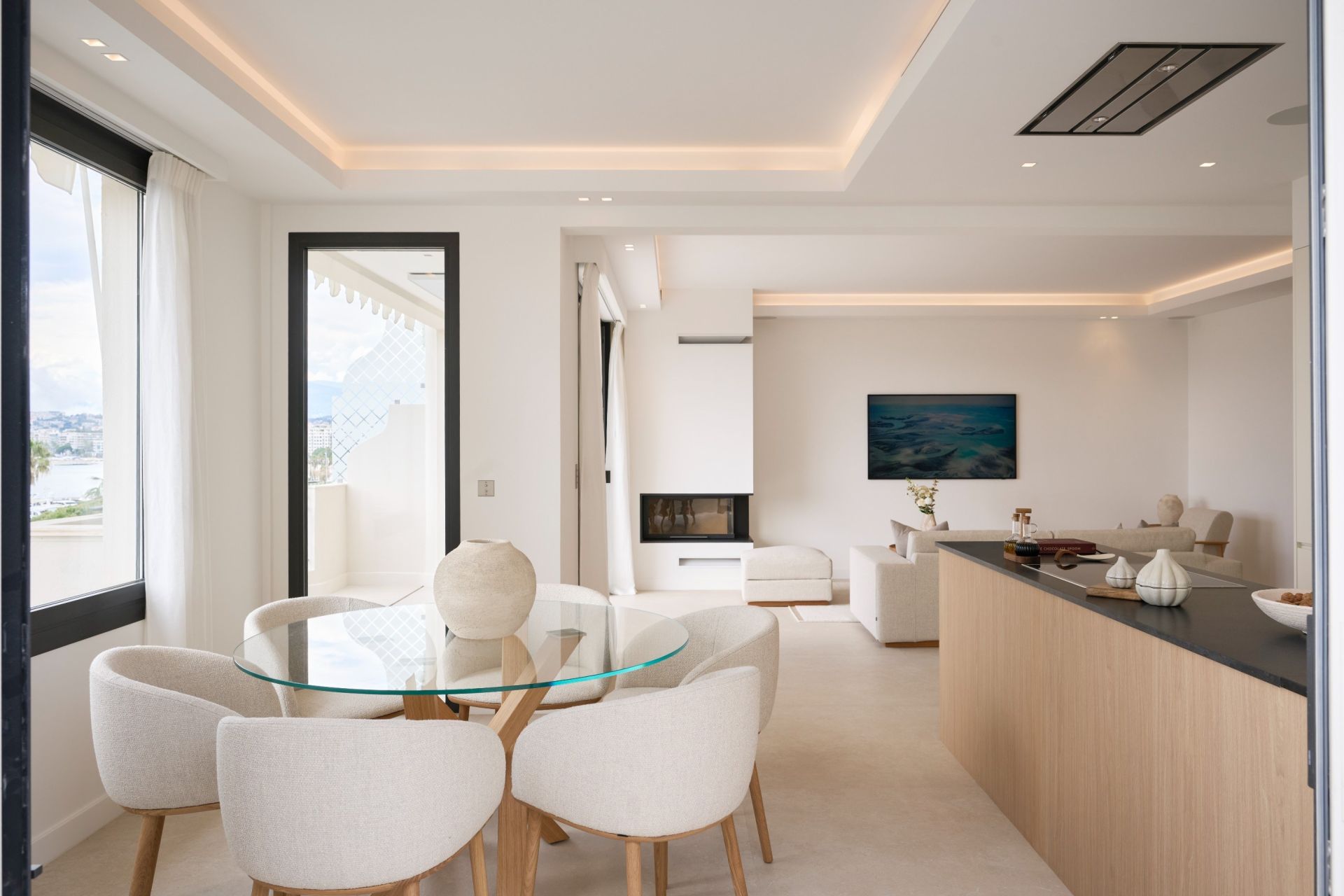 apartment 3 Rooms for sale on CANNES (06400)