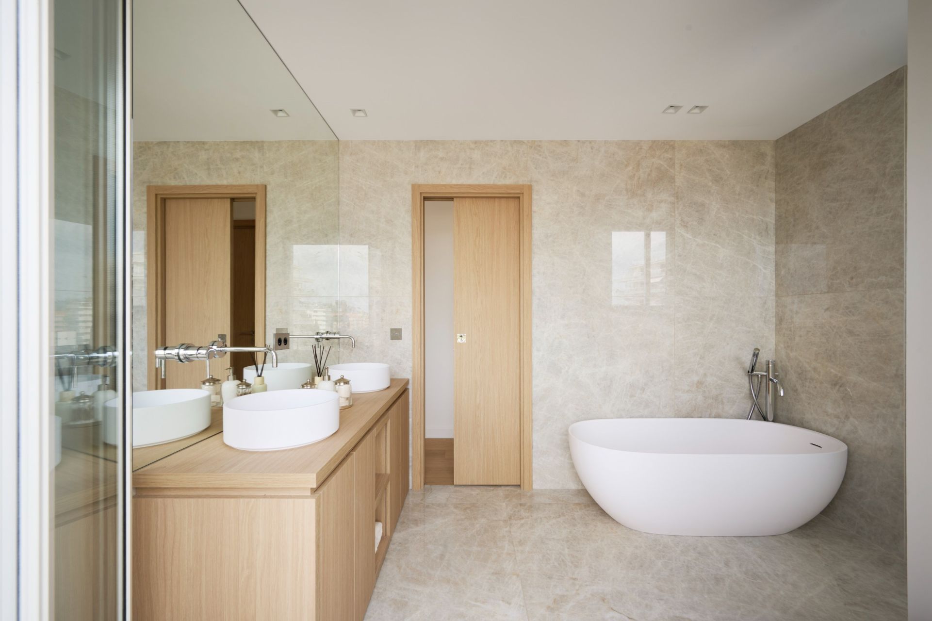 apartment 3 Rooms for sale on CANNES (06400)