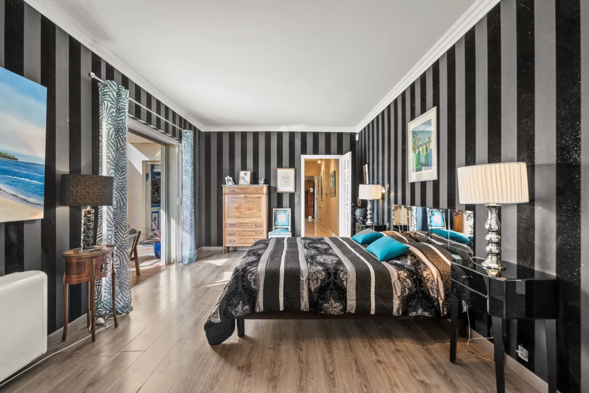 villa 8 Pièces en vente sur MOUANS SARTOUX (06370)