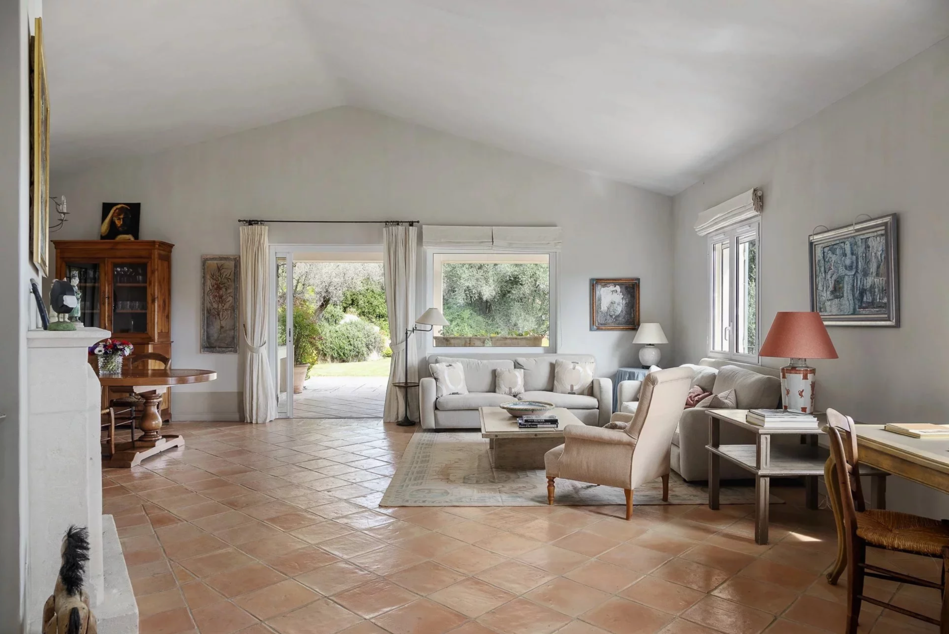 bastide 5 Rooms for sale on BIOT (06410)