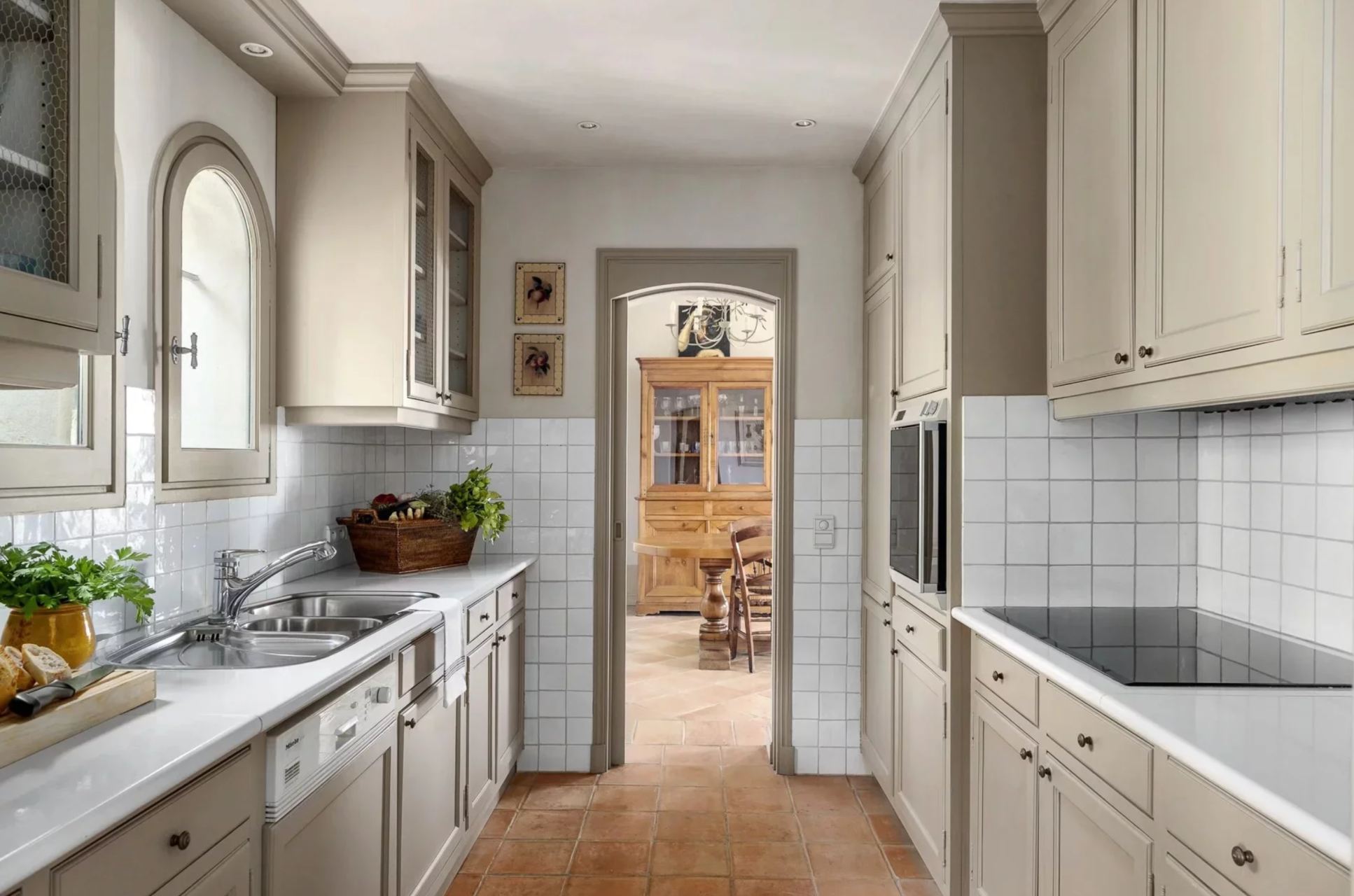 bastide 5 Rooms for sale on BIOT (06410)