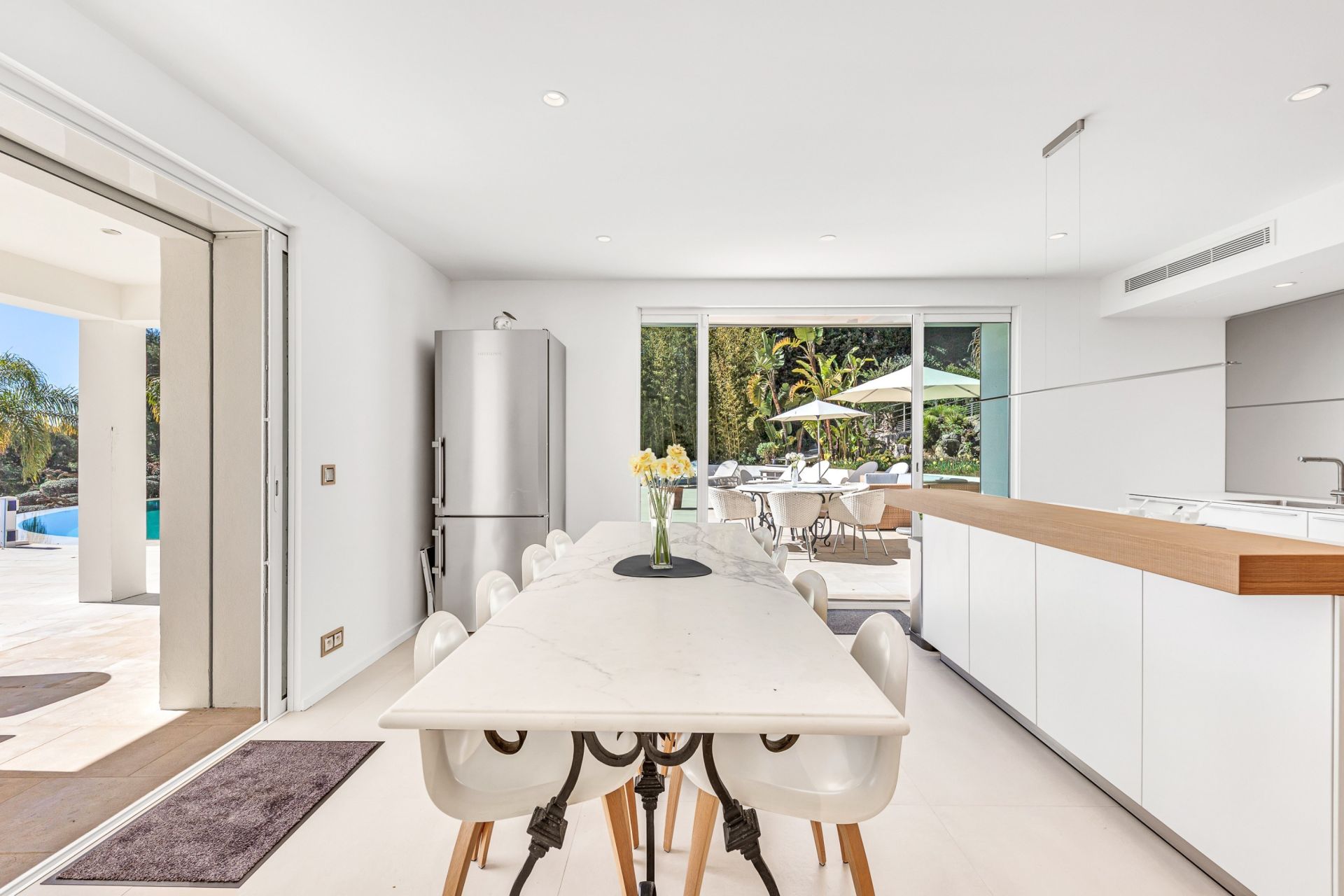 villa 12 Rooms for sale on ST JEAN CAP FERRAT (06230)